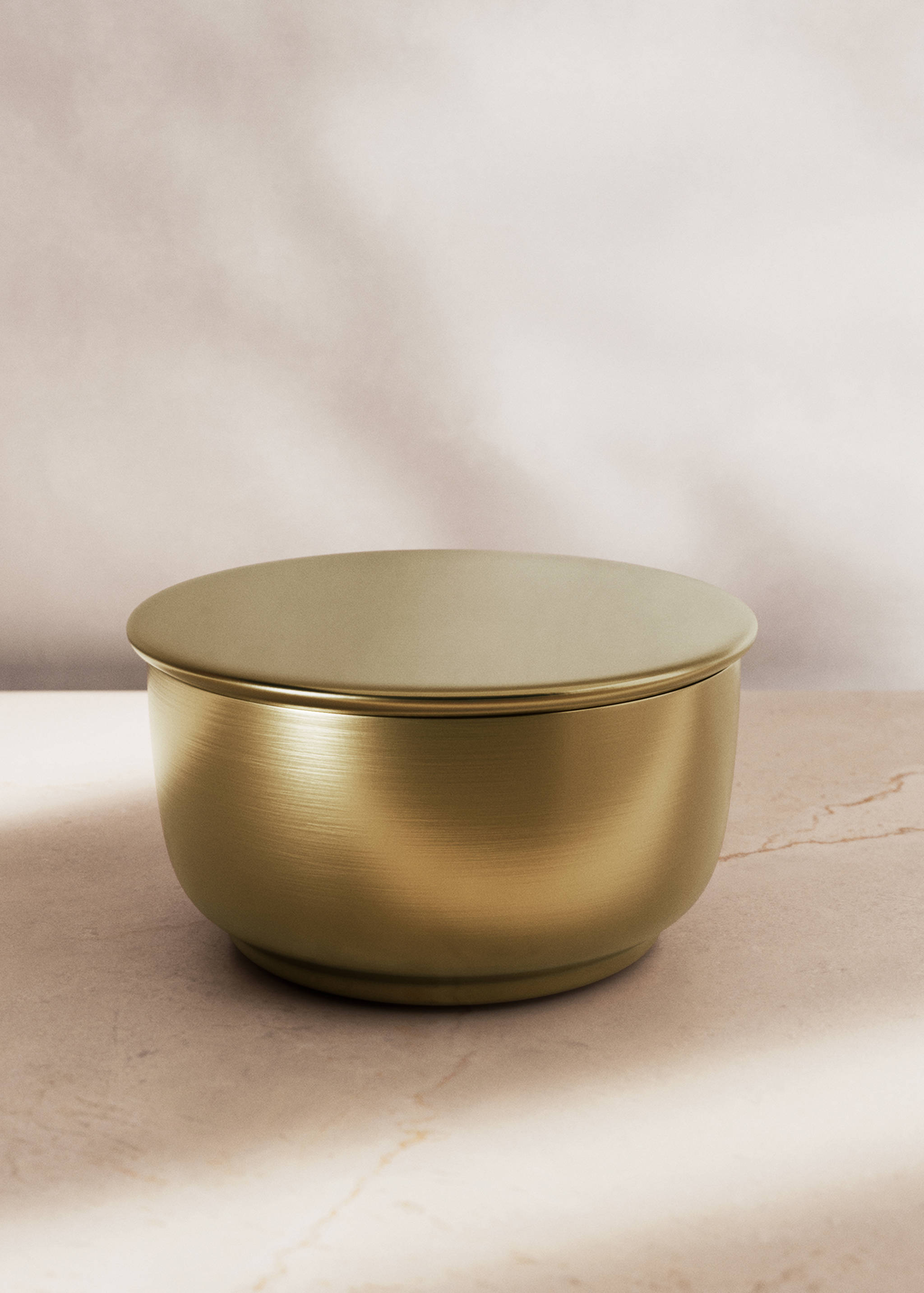 Κουτί κυλινδρικό καπάκι μικρό - Γενικό πλάνο