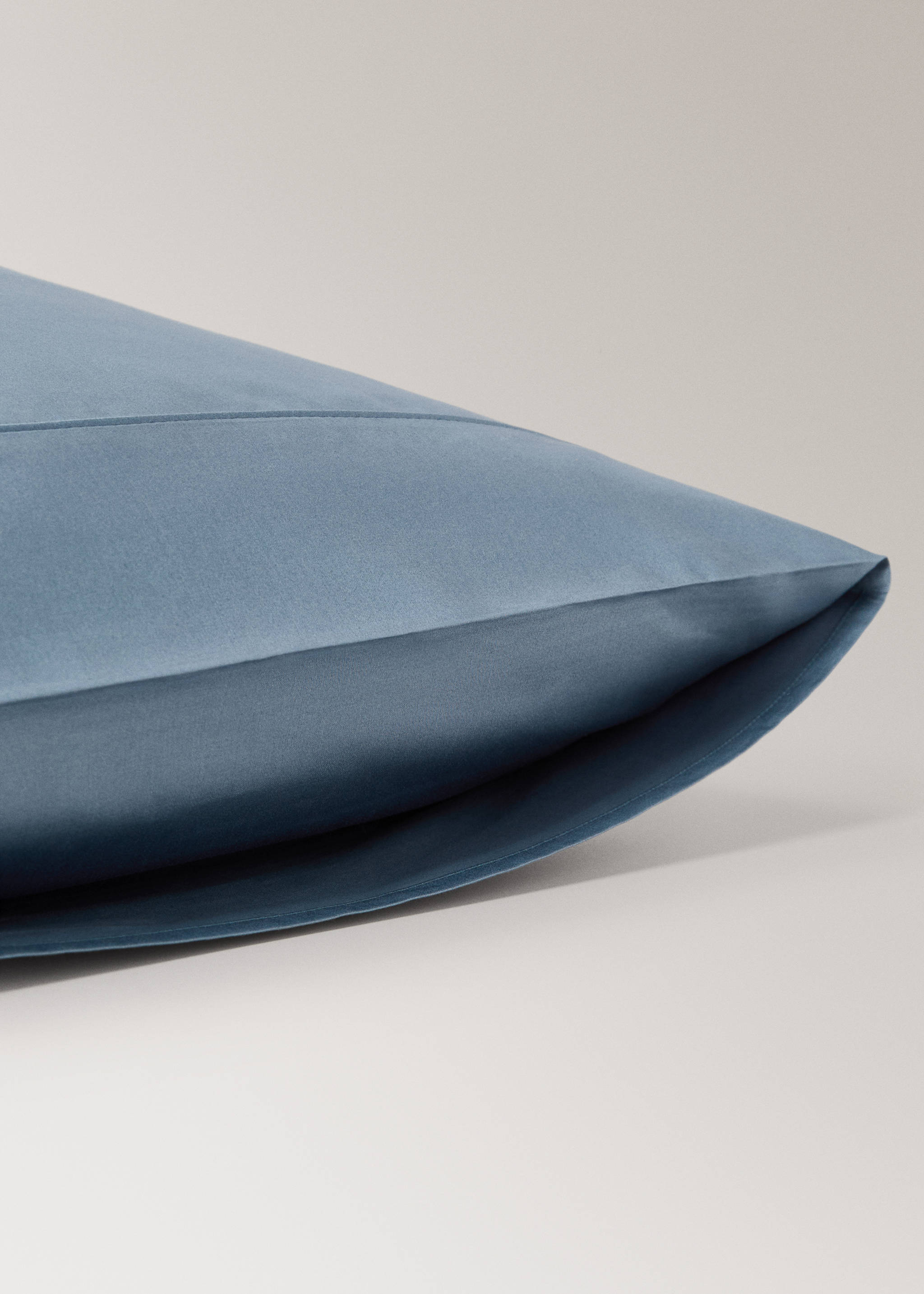 To putetrekk i satengbomull, 600 trådtetthet, 50x75 cm - Artikkeldetalj 1