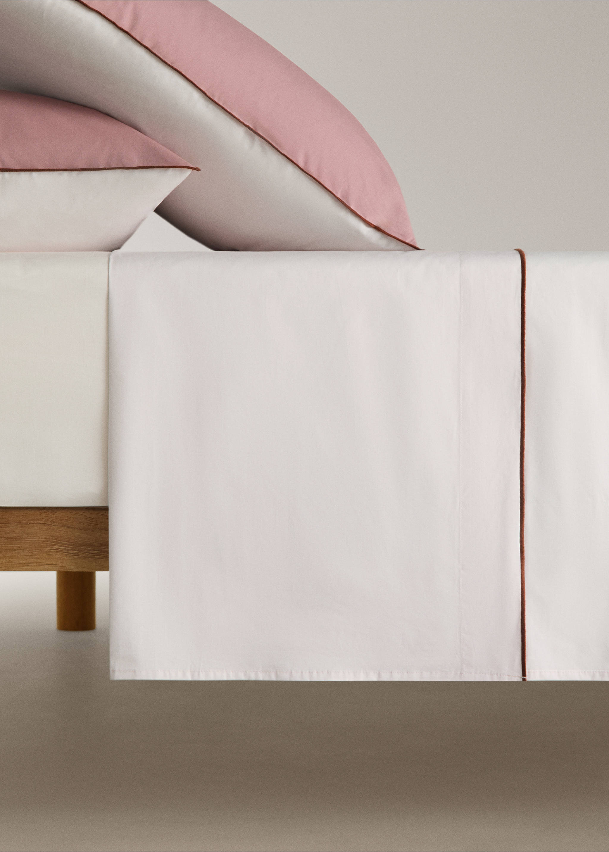 Reversible colour percale cotton top sheet for 150/160cm bed - Article without model, Pink. Ref: 27022922-00.