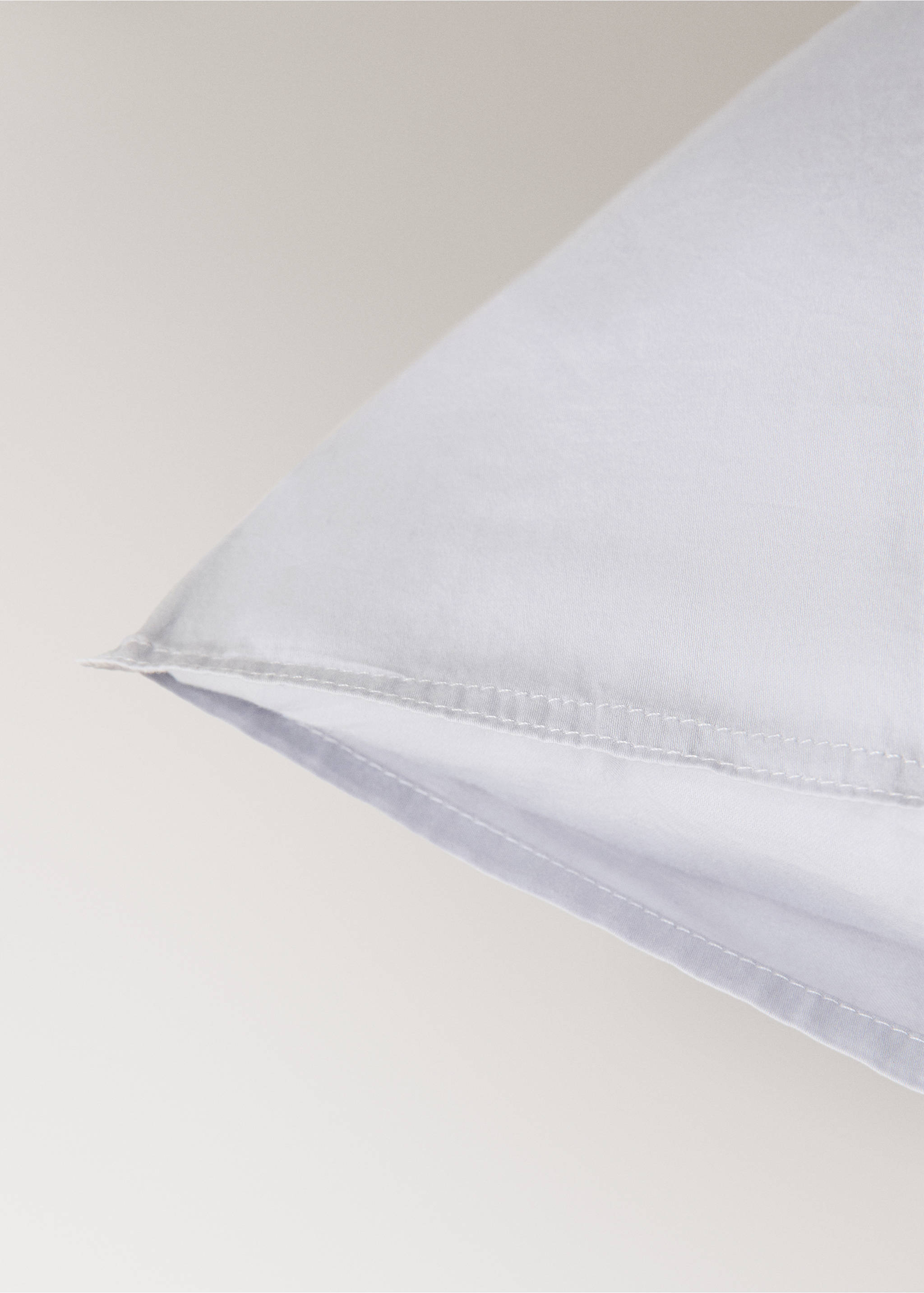 Two satin pillowcases with double topstitching 50x75 cm - Details of the article 2, Light/Pastel Purple. Ref: 27022929-00.