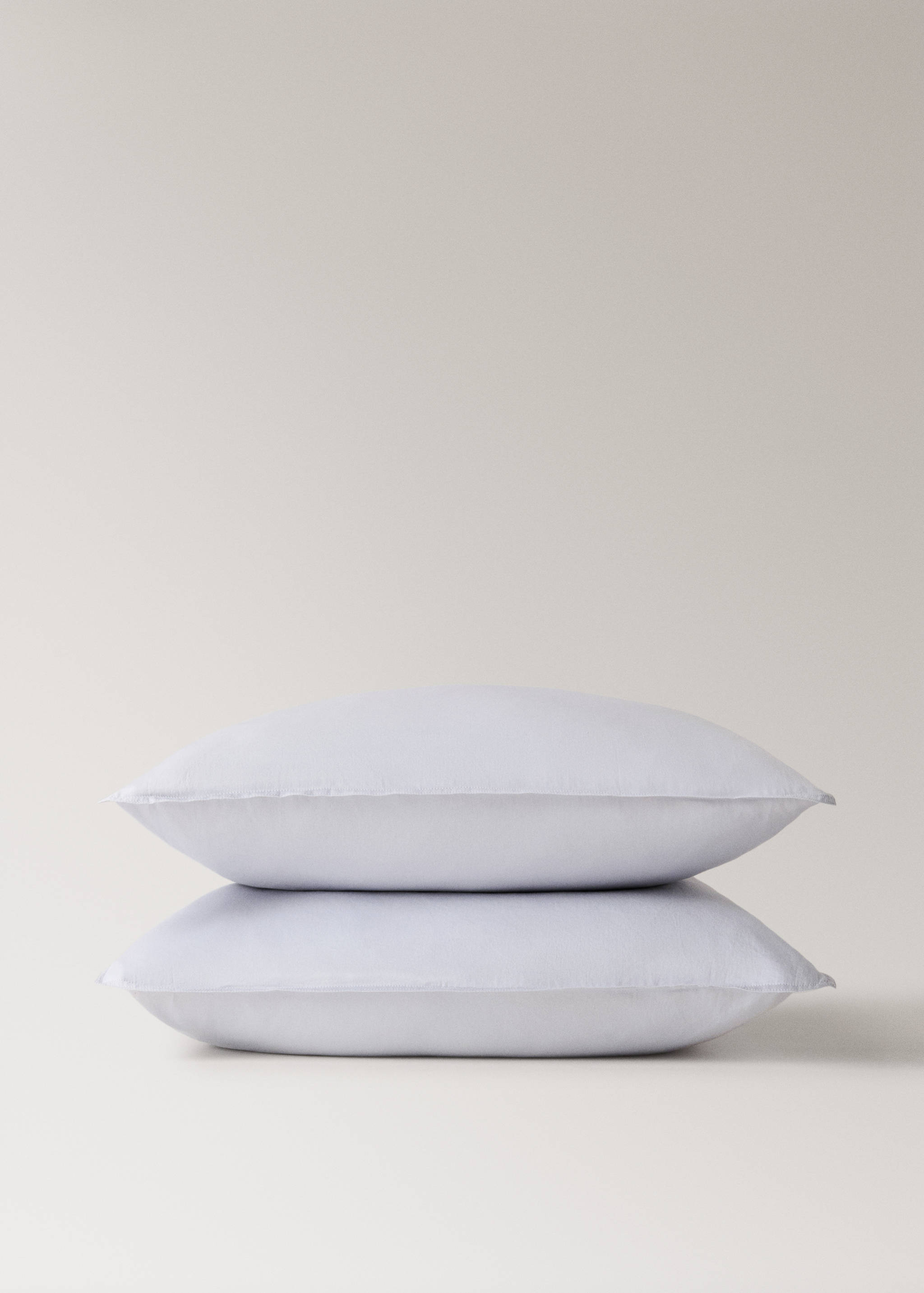 Two satin pillowcases with double topstitching 60x60 cm - Details of the article 3