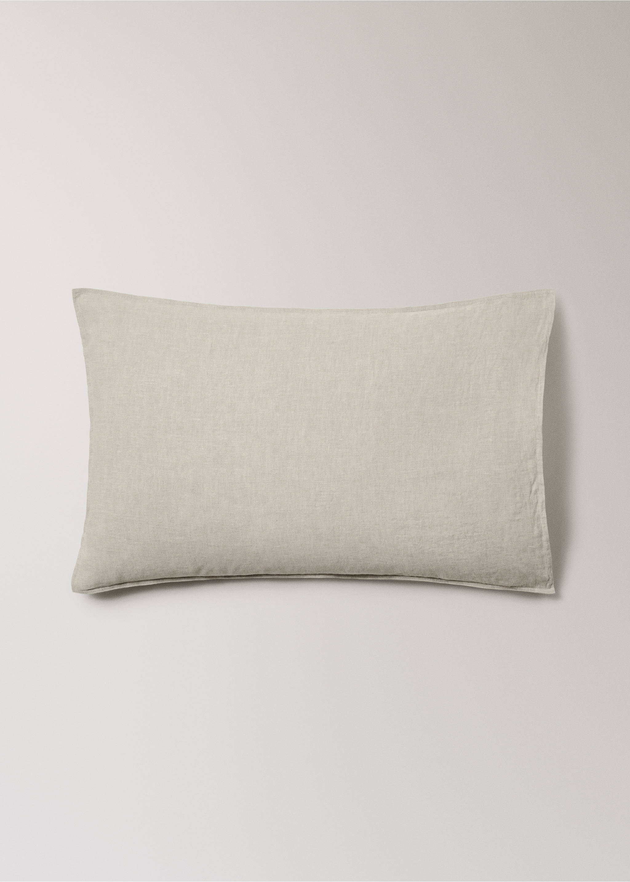 Zwei Kissenbezüge aus gewaschenem Leinen 50 x 75 cm - Artikel ohne Model, Sandfarben. Ref: 27022932-00.