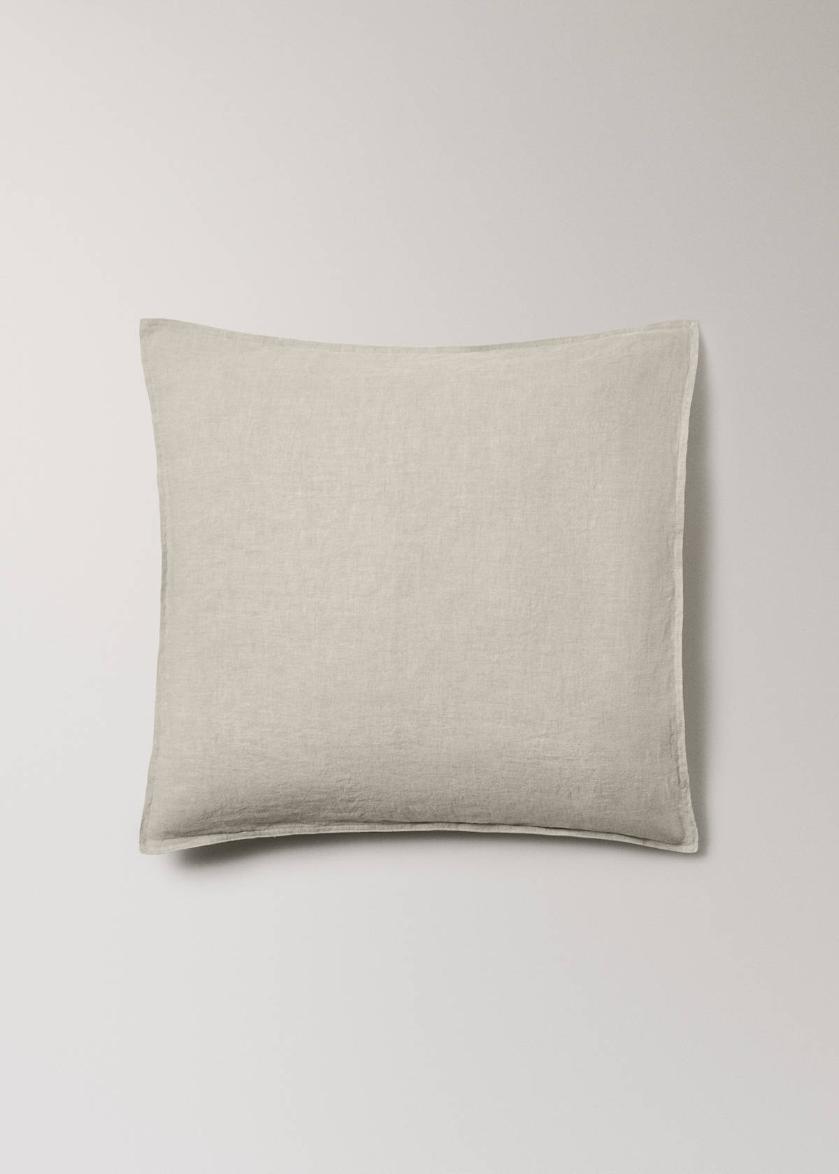 Two washed linen pillowcases 60x60 cm — Sand