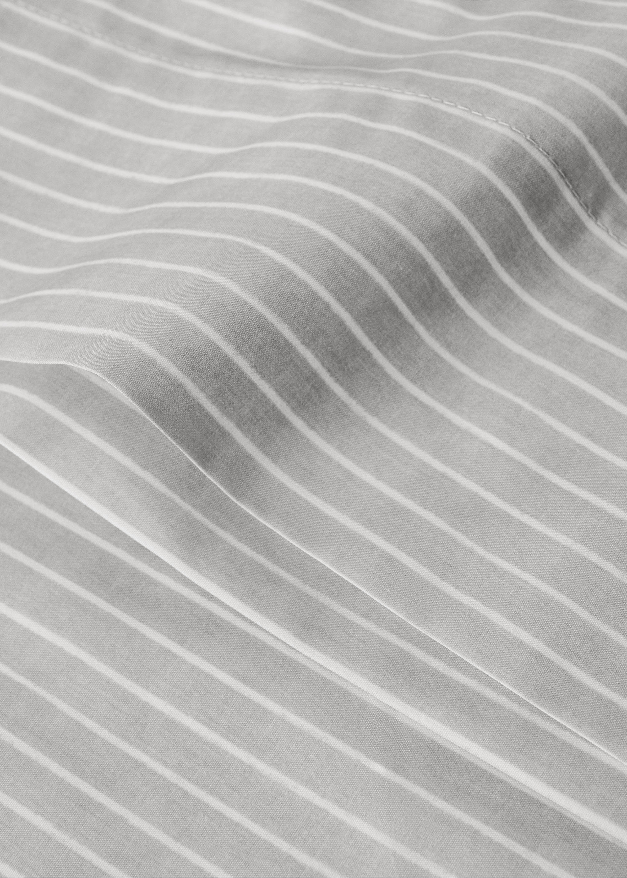 Percale cotton striped pillowcase 45x110cm - Details of the article 1, Light/Pastel Grey. Ref: 27022937-00.