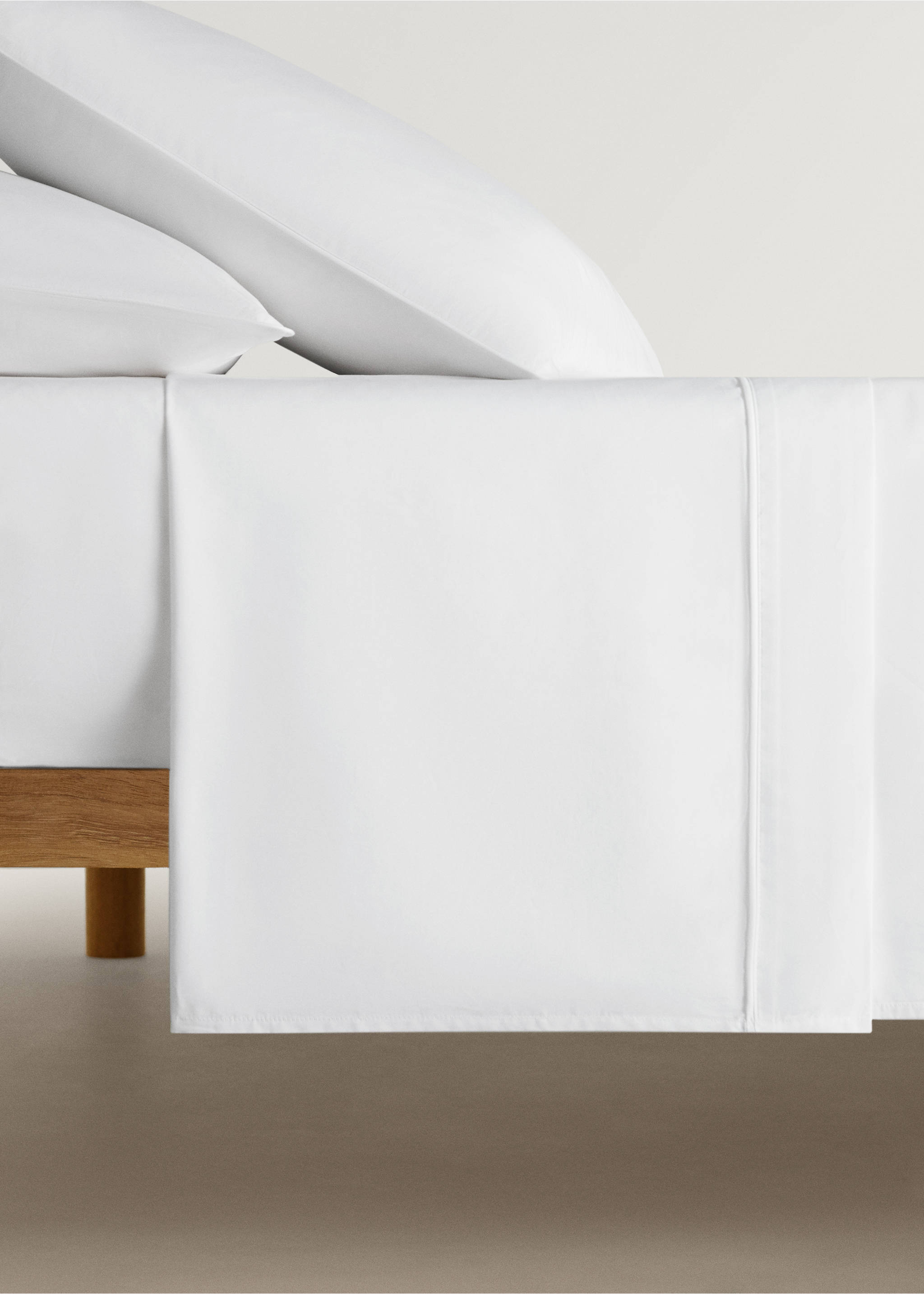 500-thread count cotton percale duvet cover with rounded piping detail for 135/140cm bed - Article without model, White. Ref: 27022941-00.