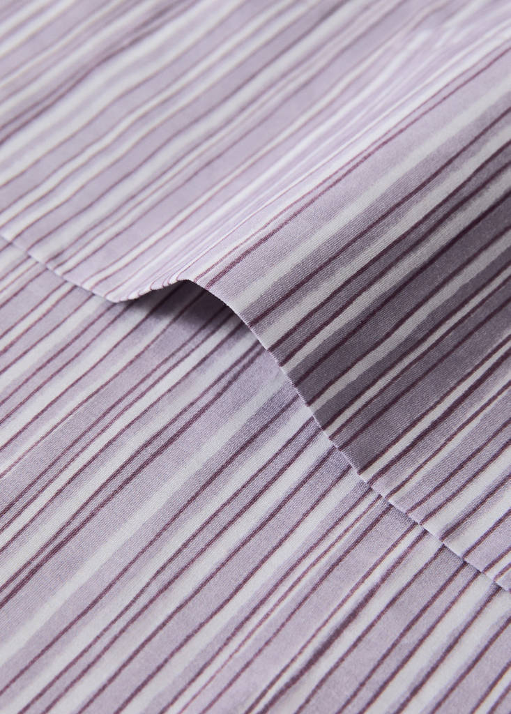 Top sheet with irregular fine stripe pattern 180/200 cm — Light/Pastel Purple