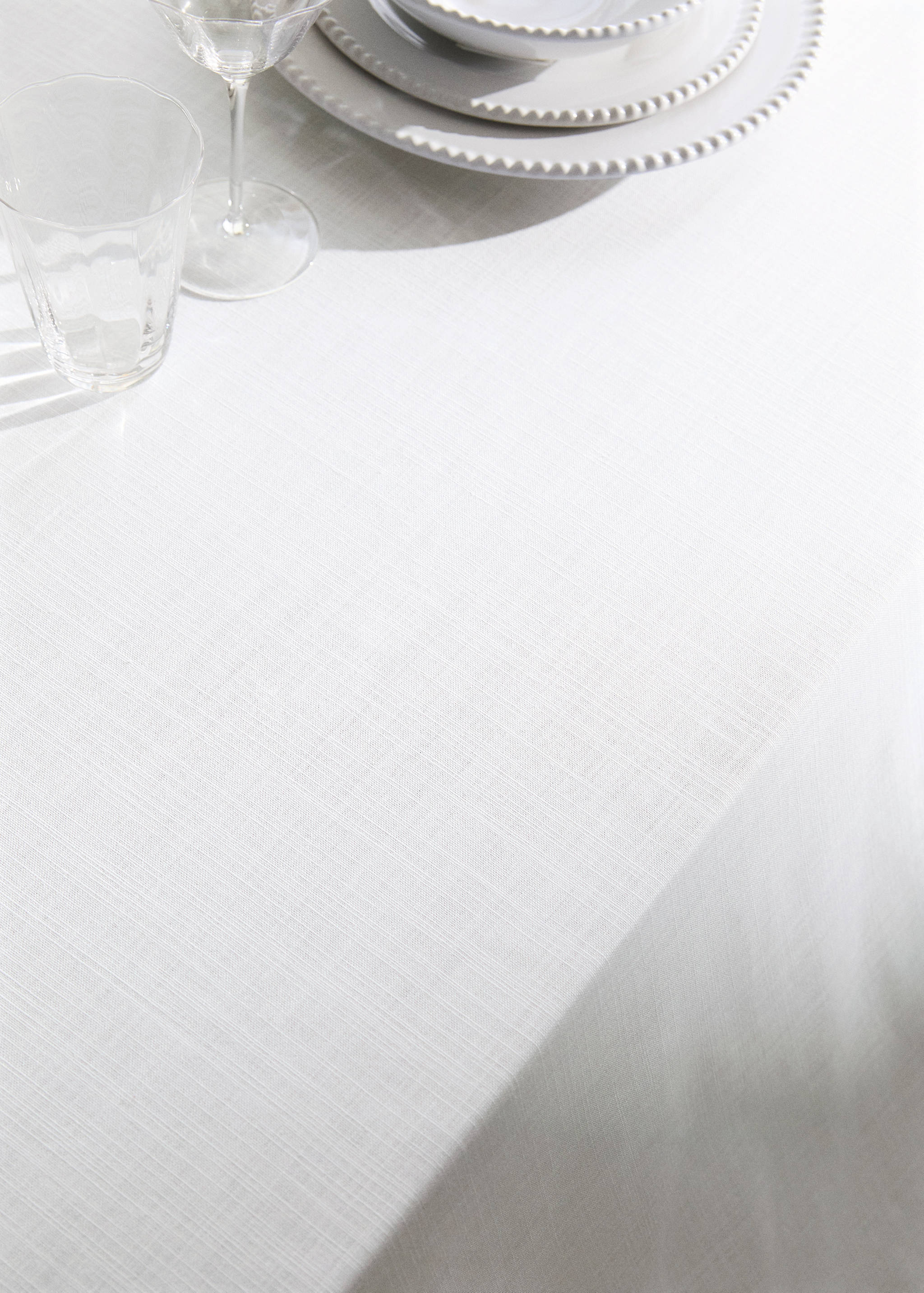 Round cotton tablecloth with hemstitch detail - Details of the article 7