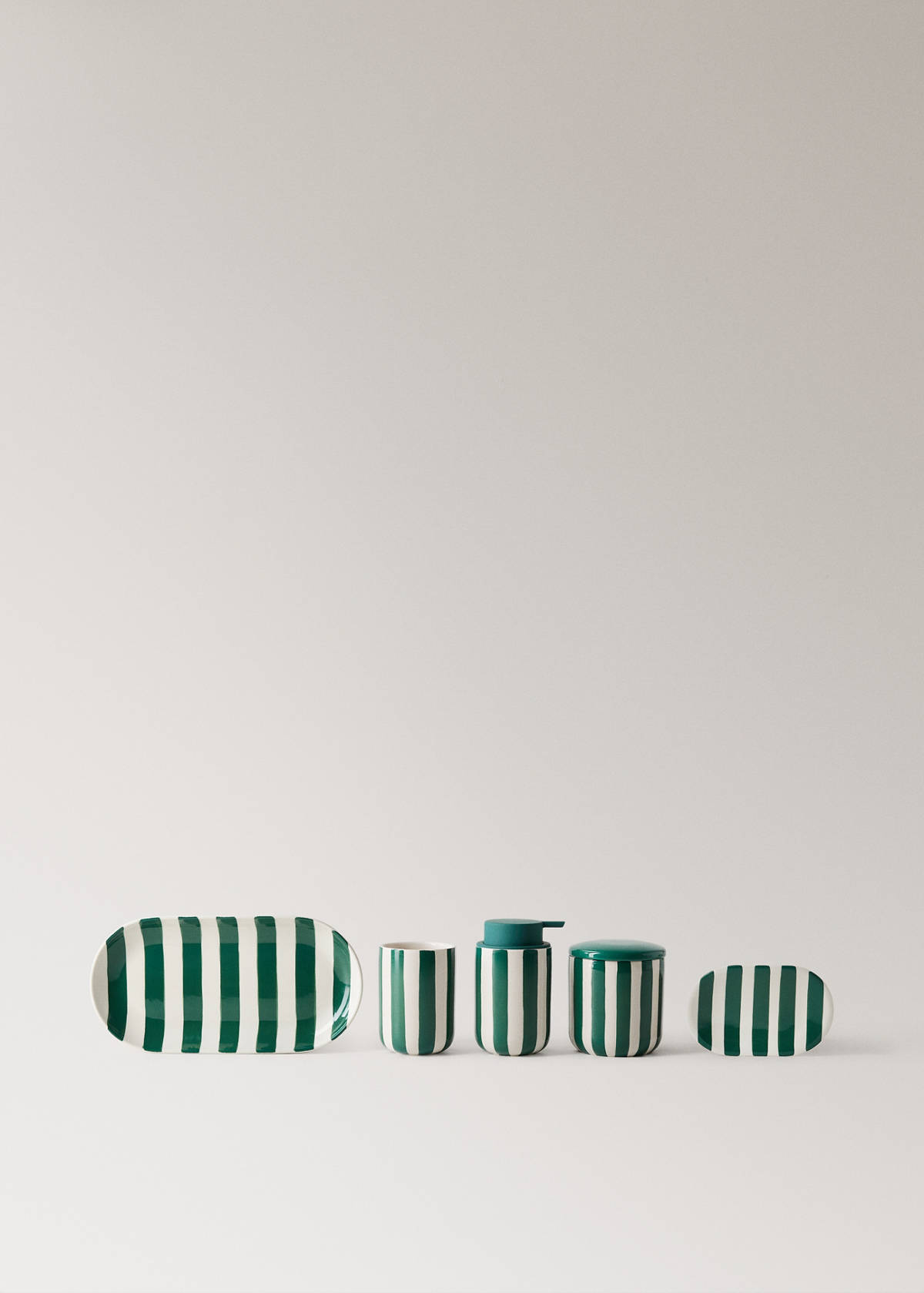 Ceramic bathroom jar with hand-painted stripes — Dark Green