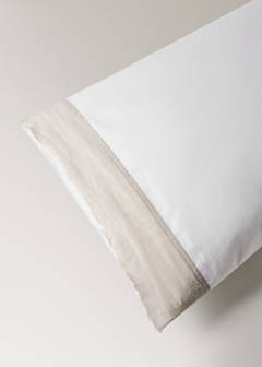 Two washed cotton pillowcases with linen border 50x75cm — Sand 3