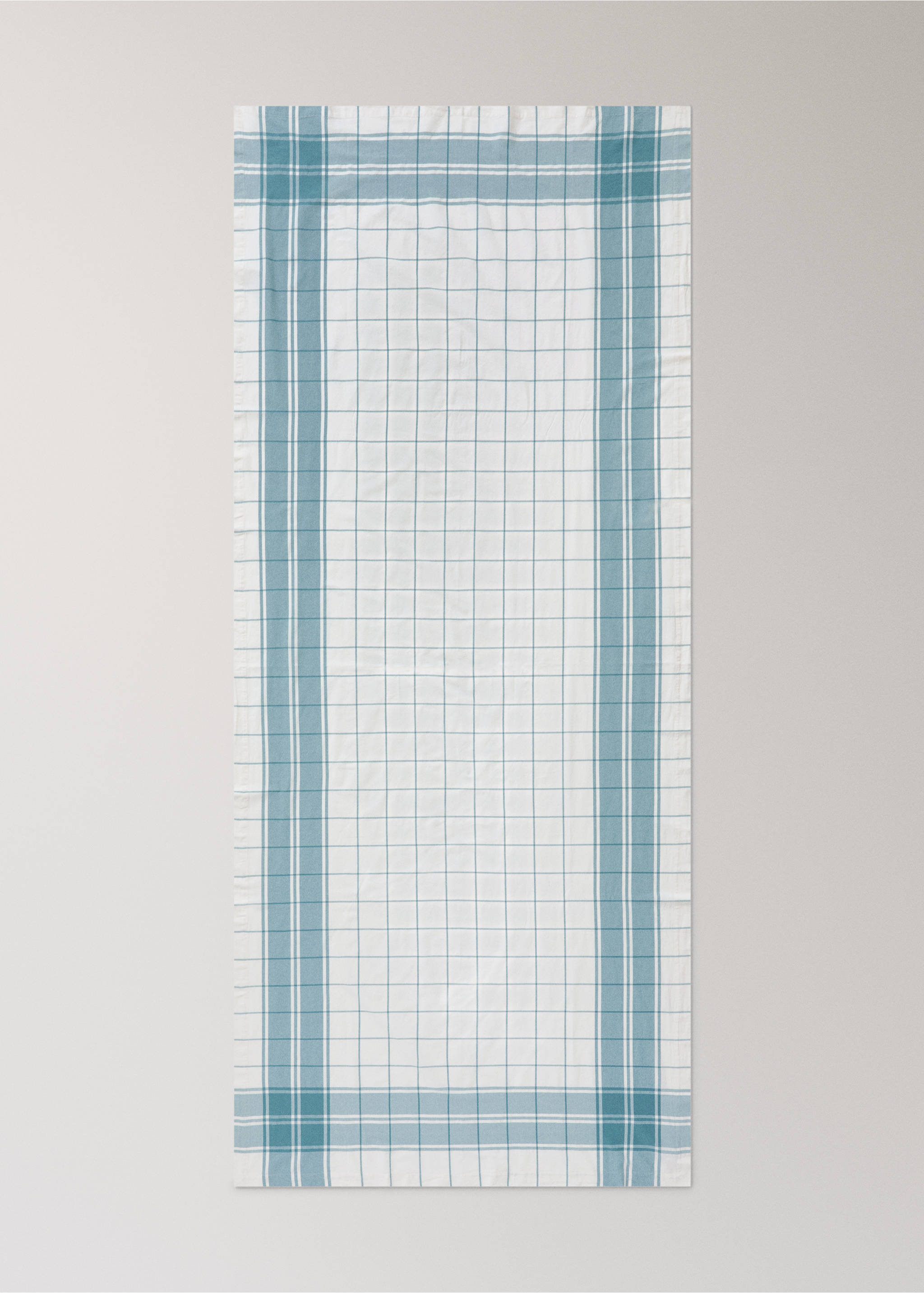 100% cotton contrast check tablecloth for 8 to 10 guests - Details of the article 4, Blue. Ref: 27023295-00.