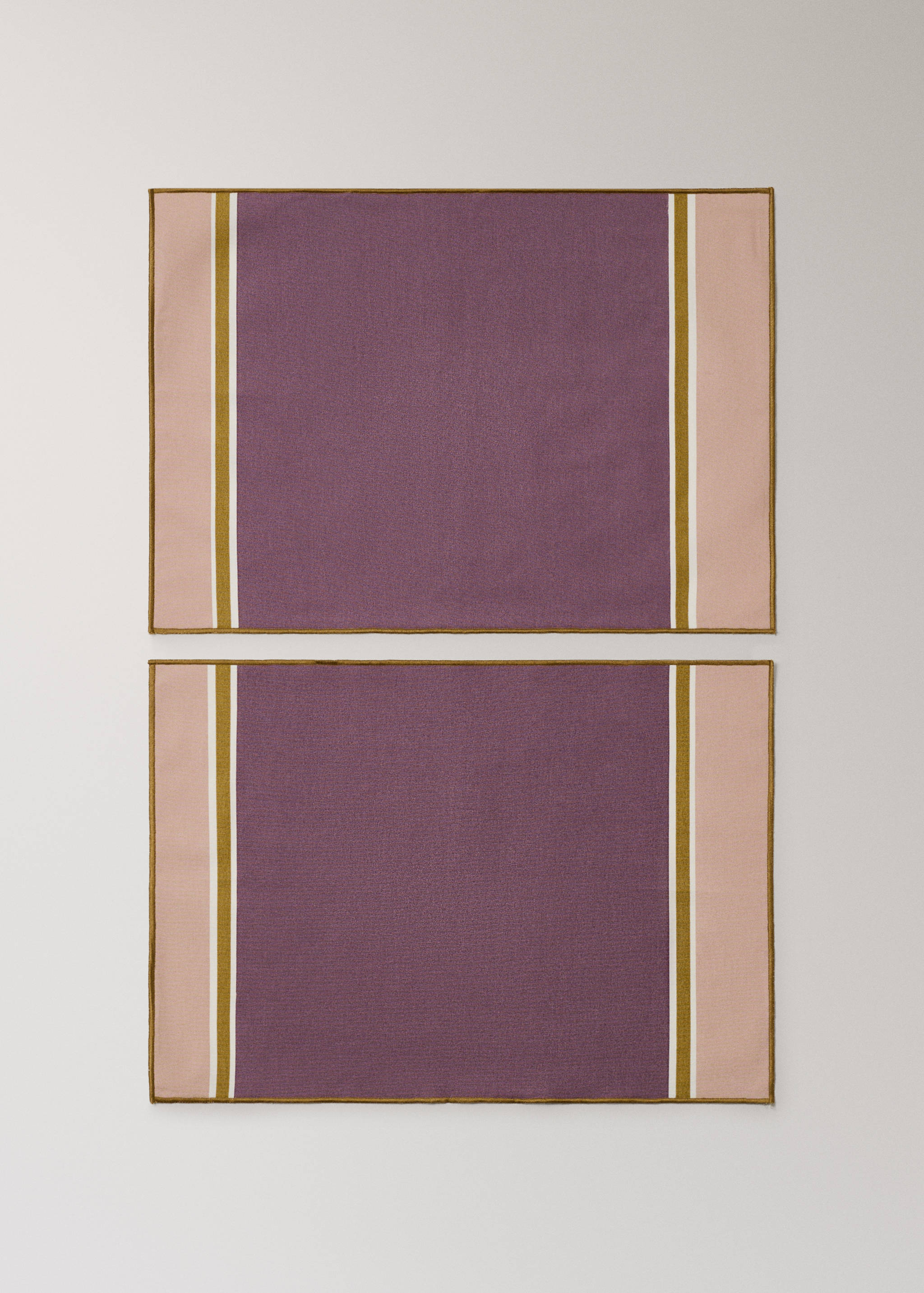 Beschichtete Platzsets mit Streifenmuster - Artikel ohne Model