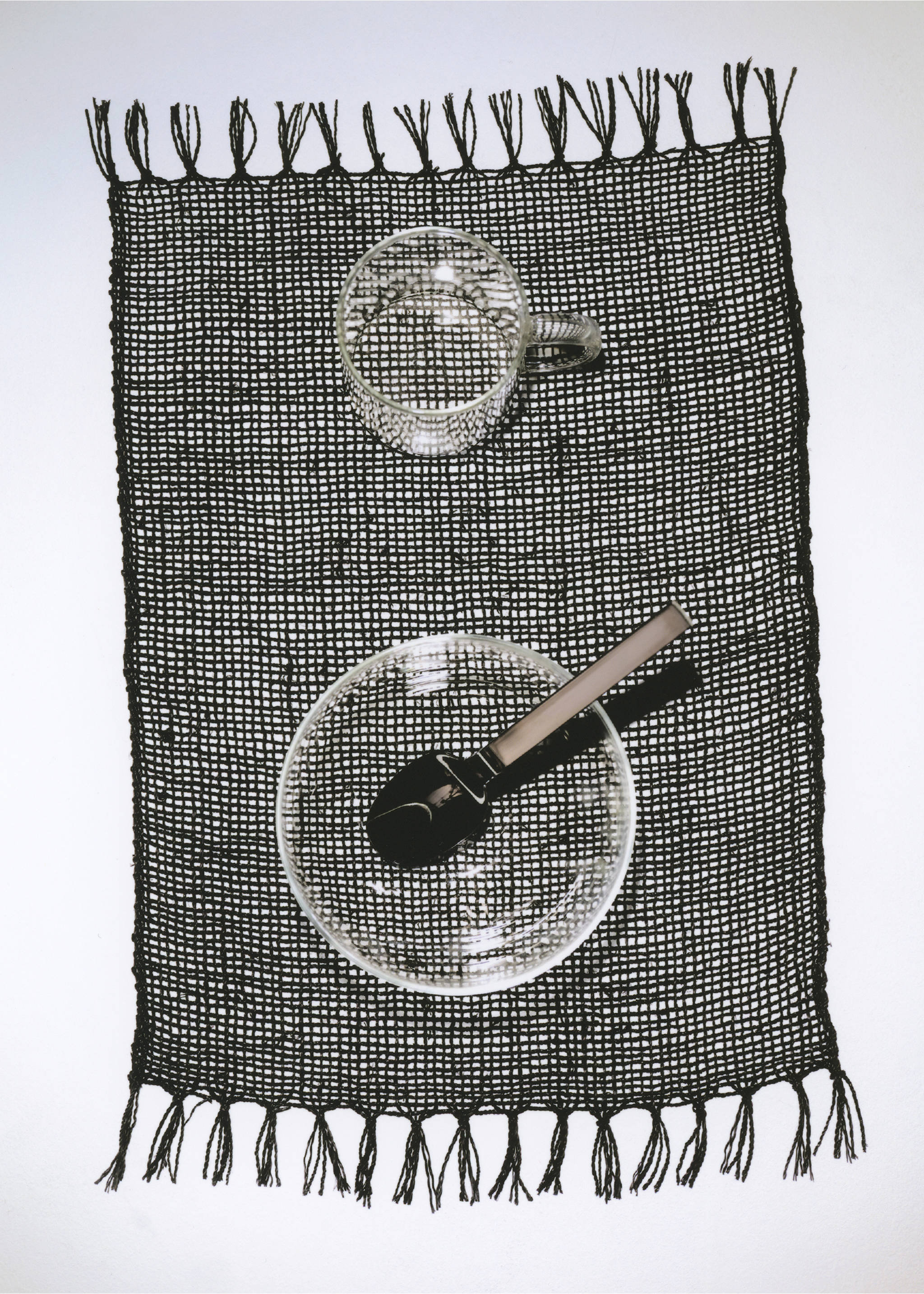 Prostírání z palmového vlákna s třásněmi - Detail zboží 6, Černá. Ref: 27023297-00.