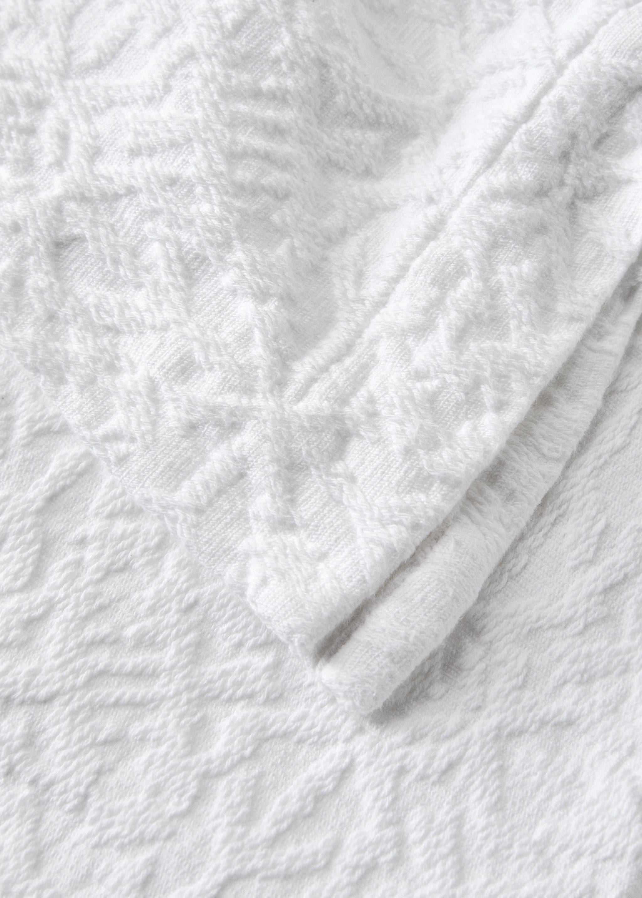 Cotton jacquard bedspread with mosaic design for 90/105 cm bed - Details of the article 2