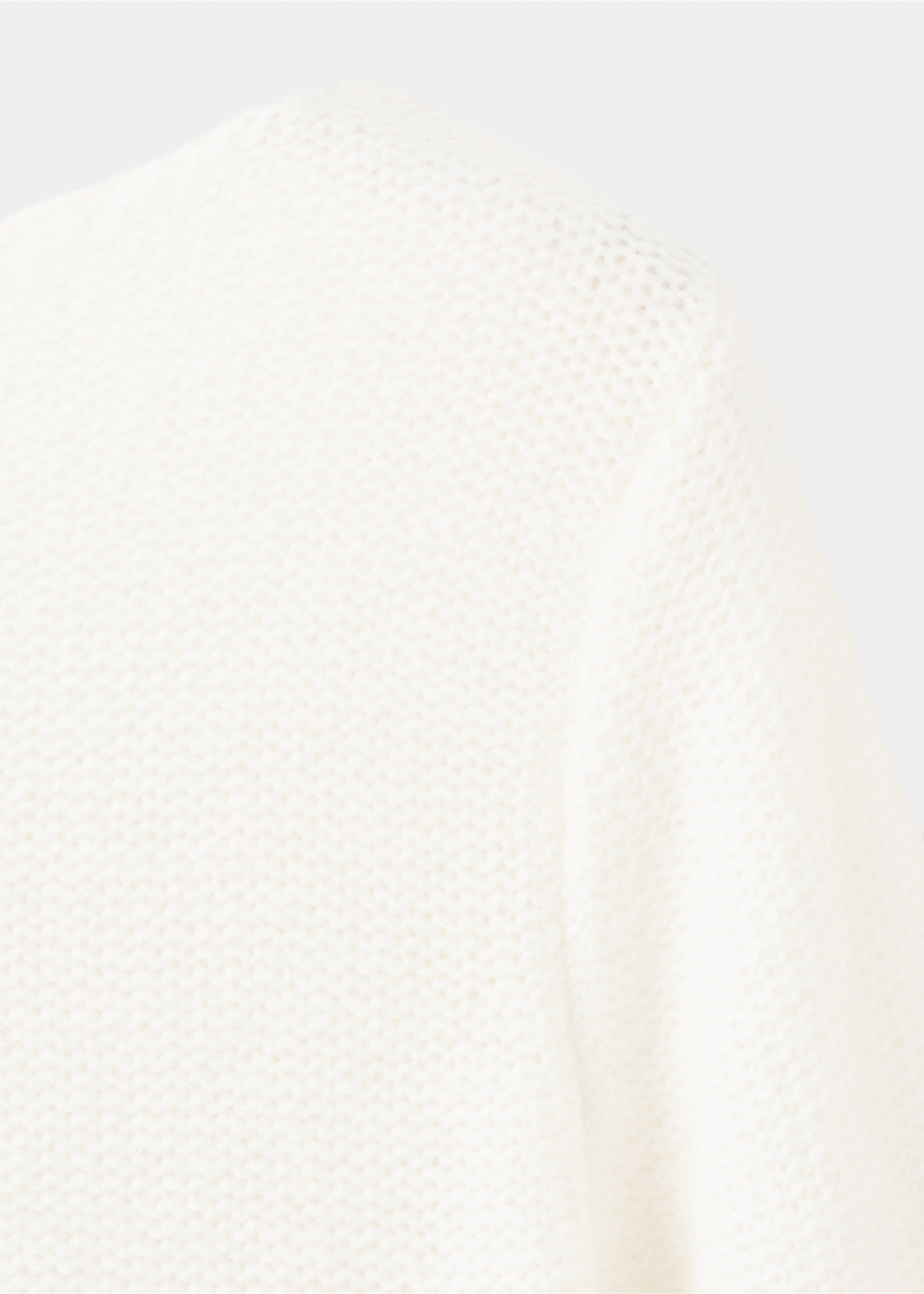 Knitted sweater with seams - Details of the article 8, Ecru. Ref: 27023302-00.