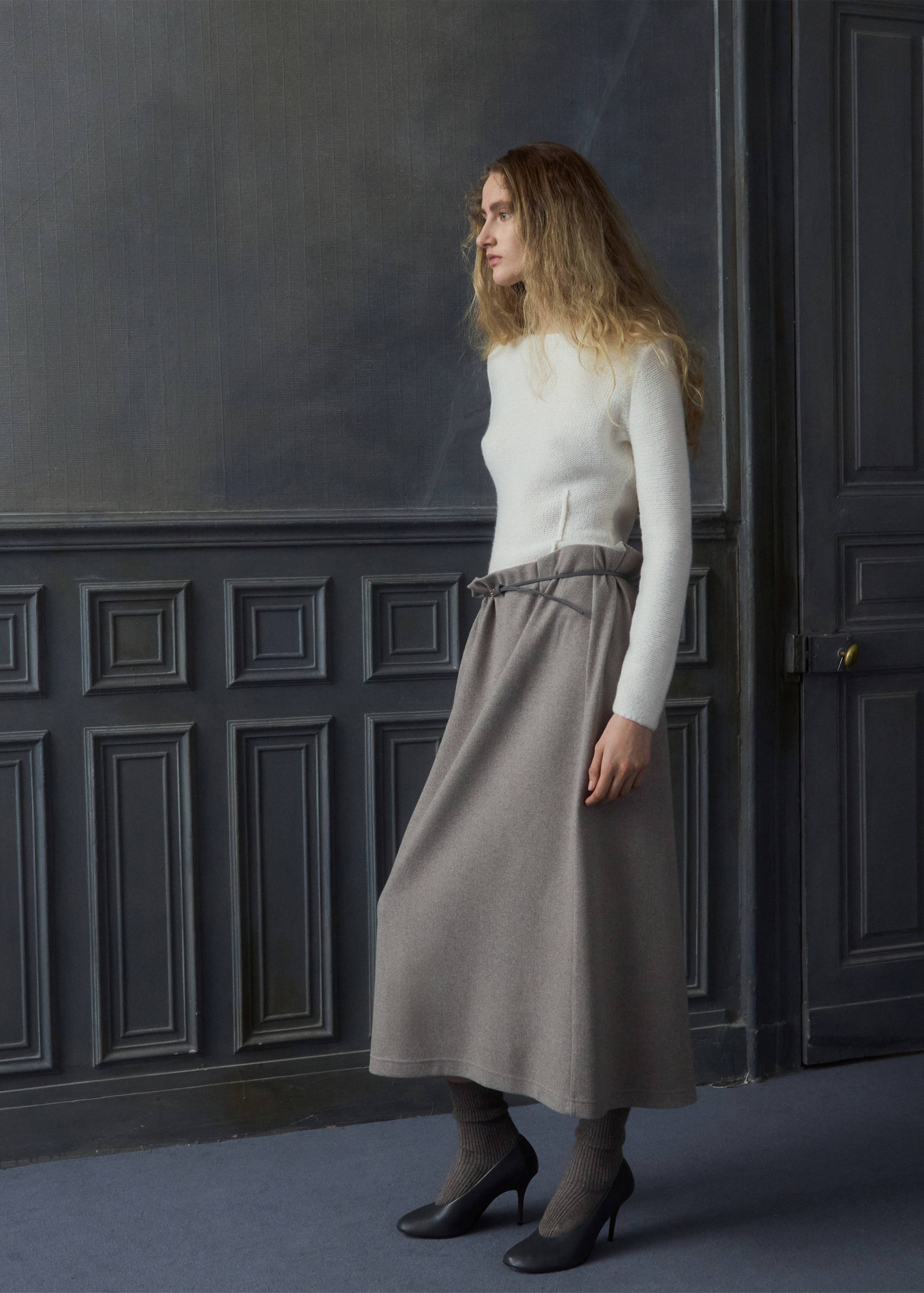 Πουλόβερ πλεκτό με ραφές - Γενικό πλάνο