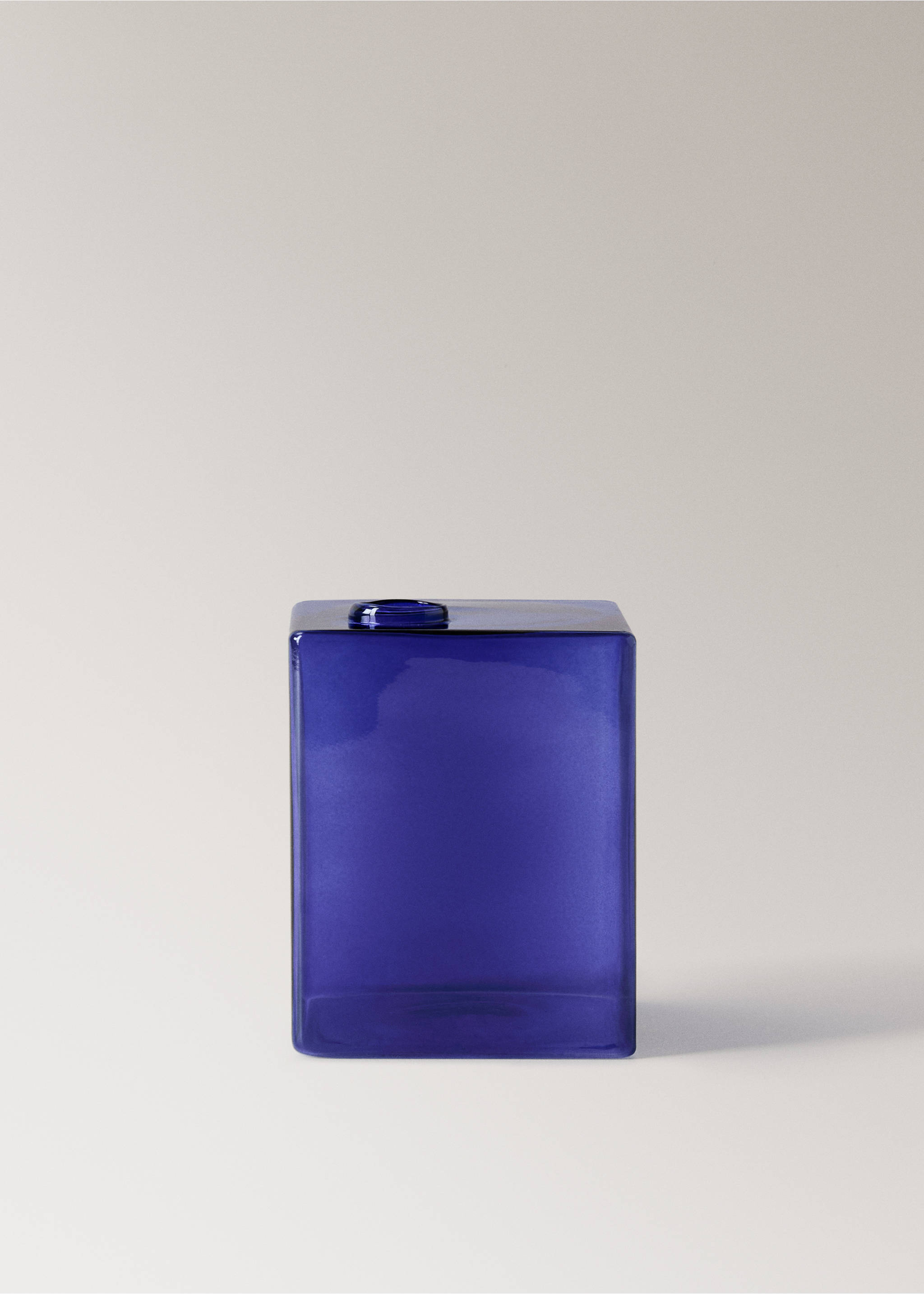 Medium borosilicate glass vase - Article without model, Blue. Ref: 27023304-00.