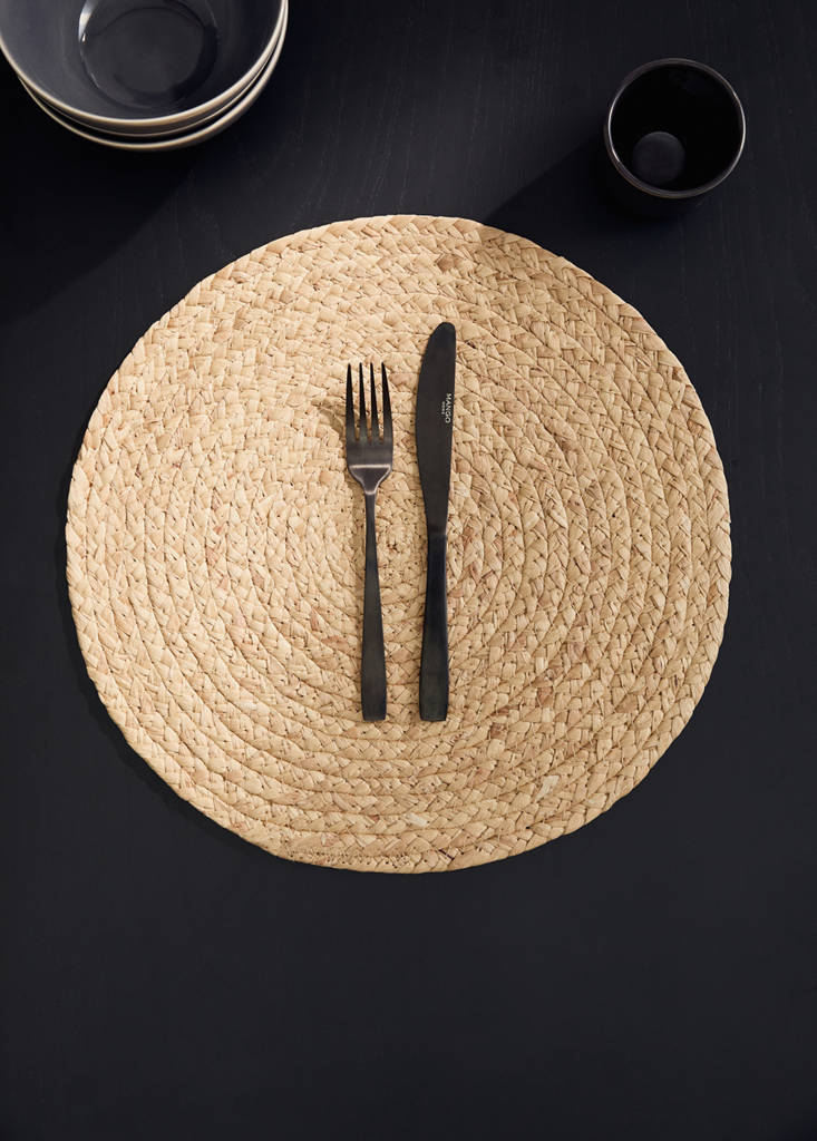 Natural fibre round tablecloth — Light/Pastel Brown