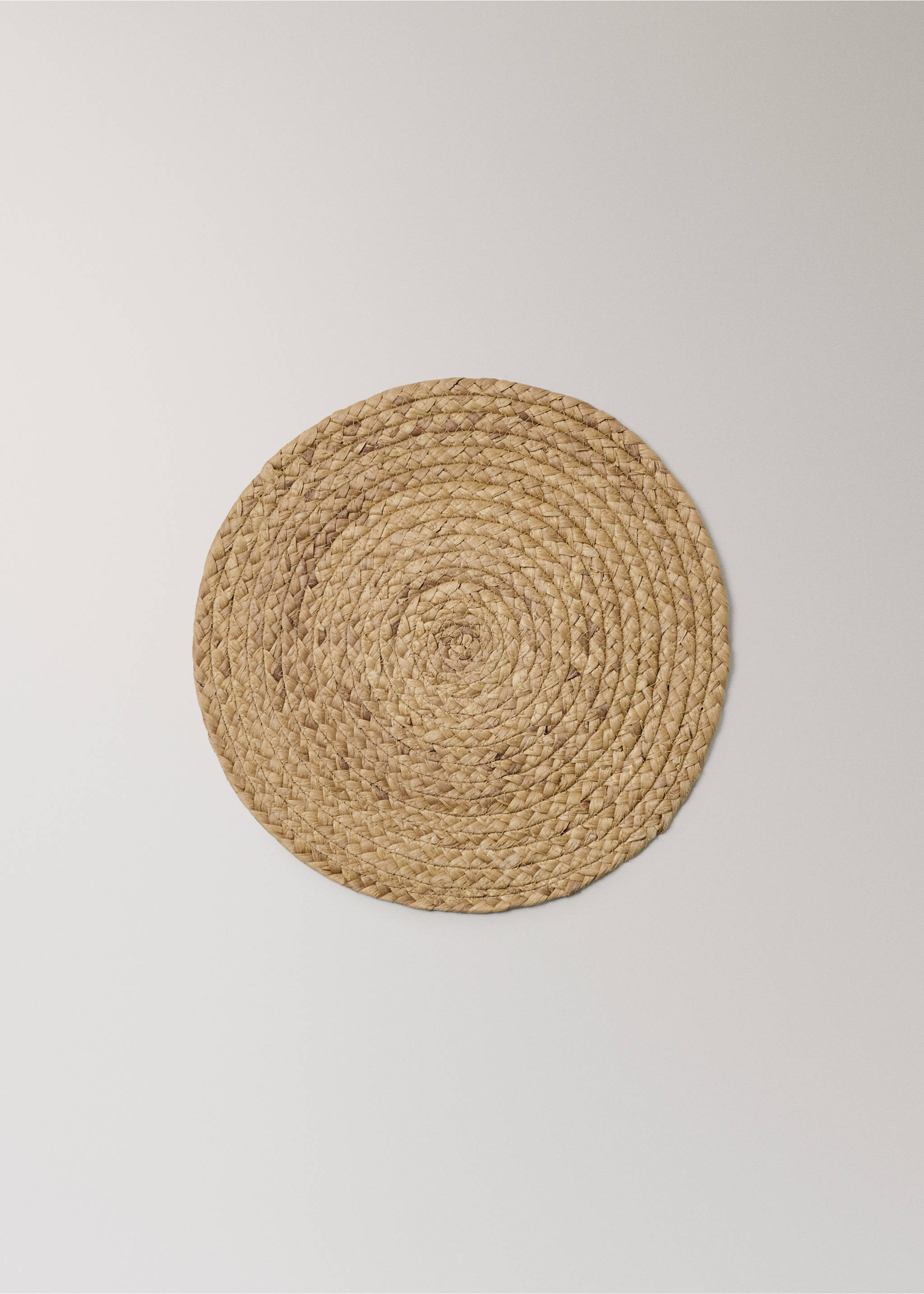 Set de table en fibres naturelles rond - Article sans modèle, Marron clair/pastel. Ref: 27023306-00.