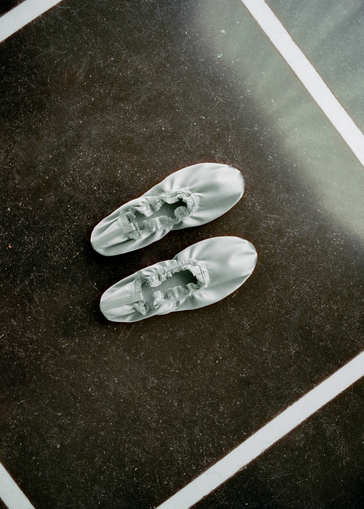 Satin ballet flats with elastic — Pastel Yellow
