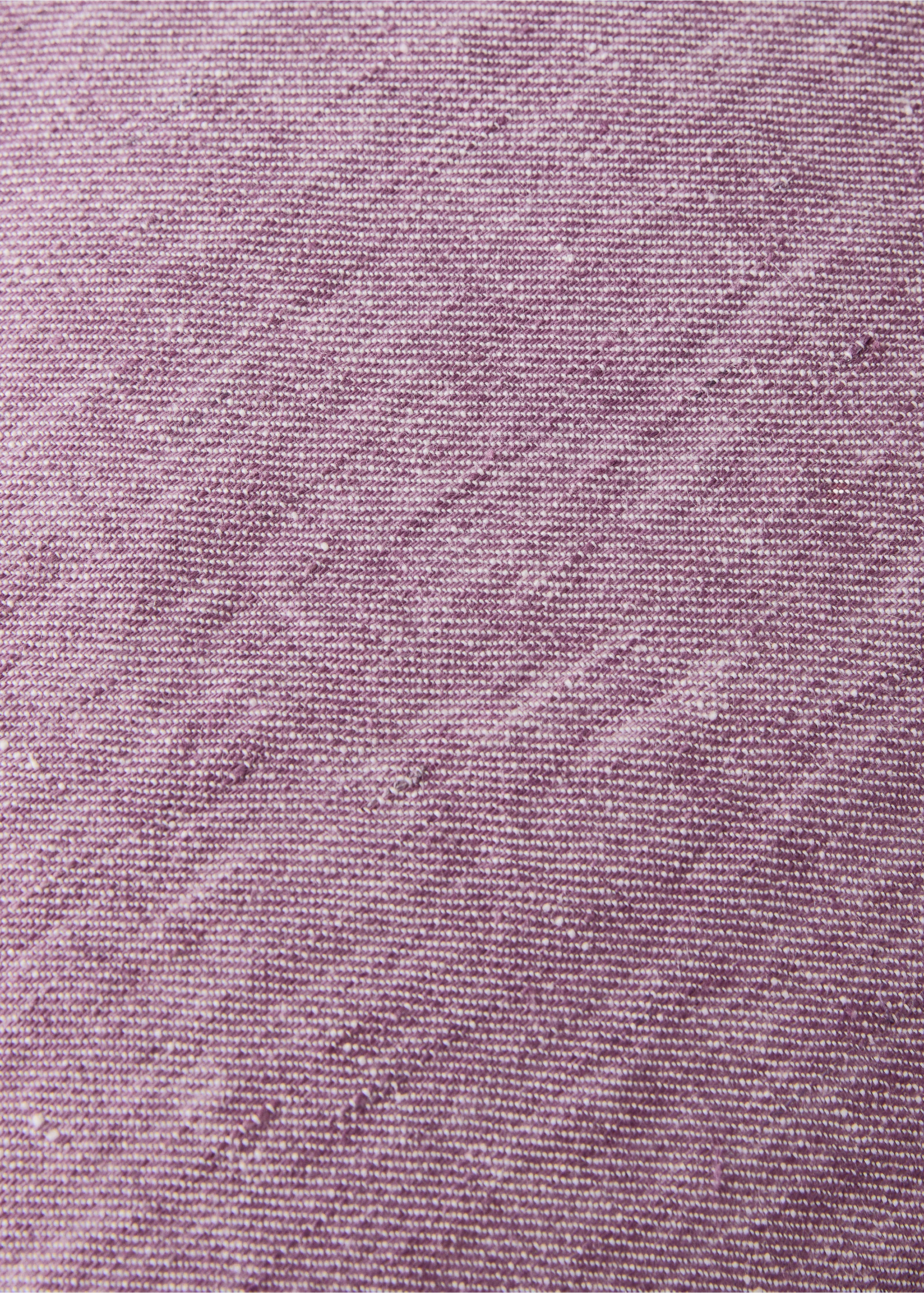 Linen cushion cover with overlock detail 40x60 cm - Details of the article 3, Purple. Ref: 27023319-00.