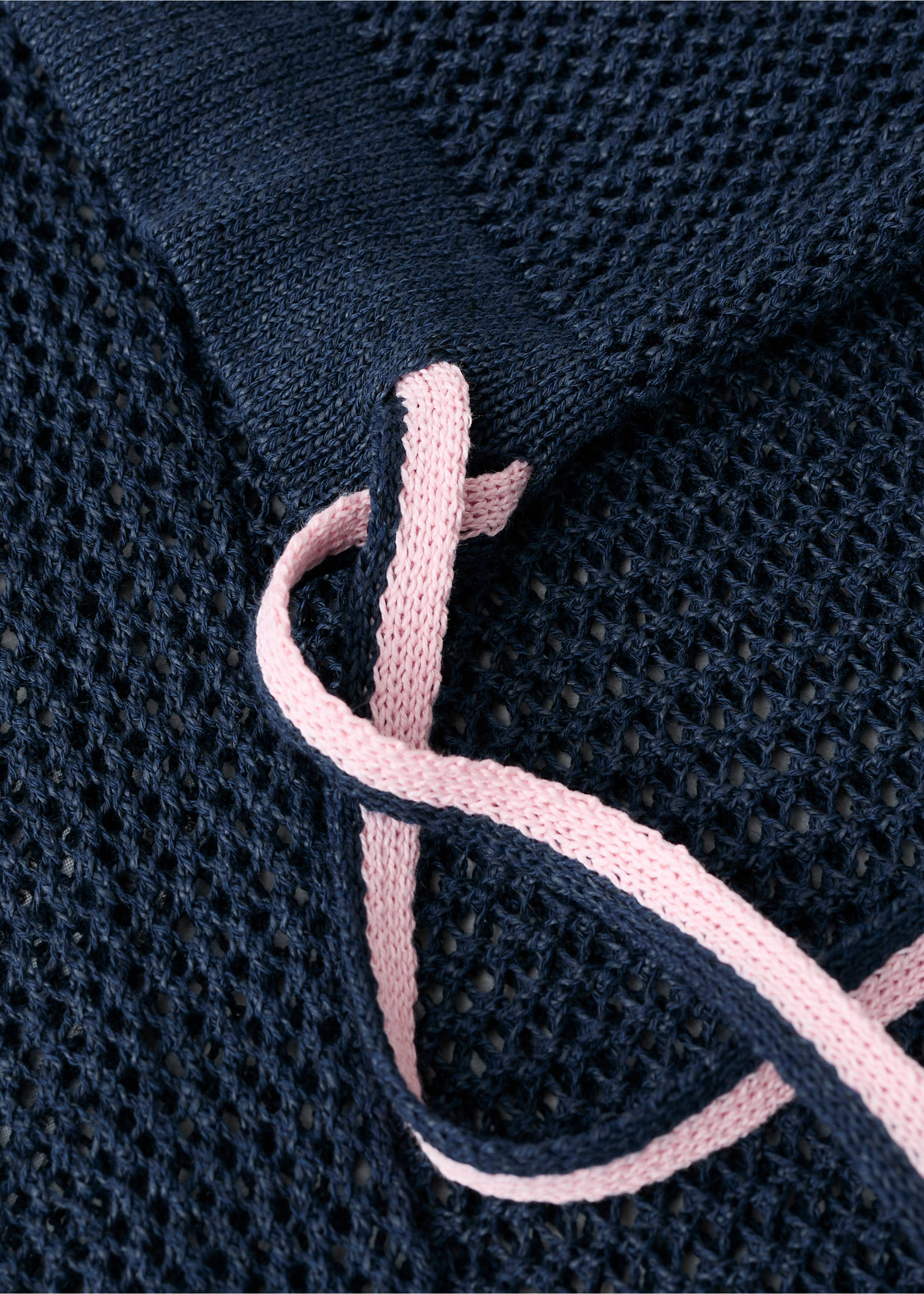 Meshkleid mit langen Ärmeln - Detail des Artikels 0, Marineblau. Ref: 27023321-00.