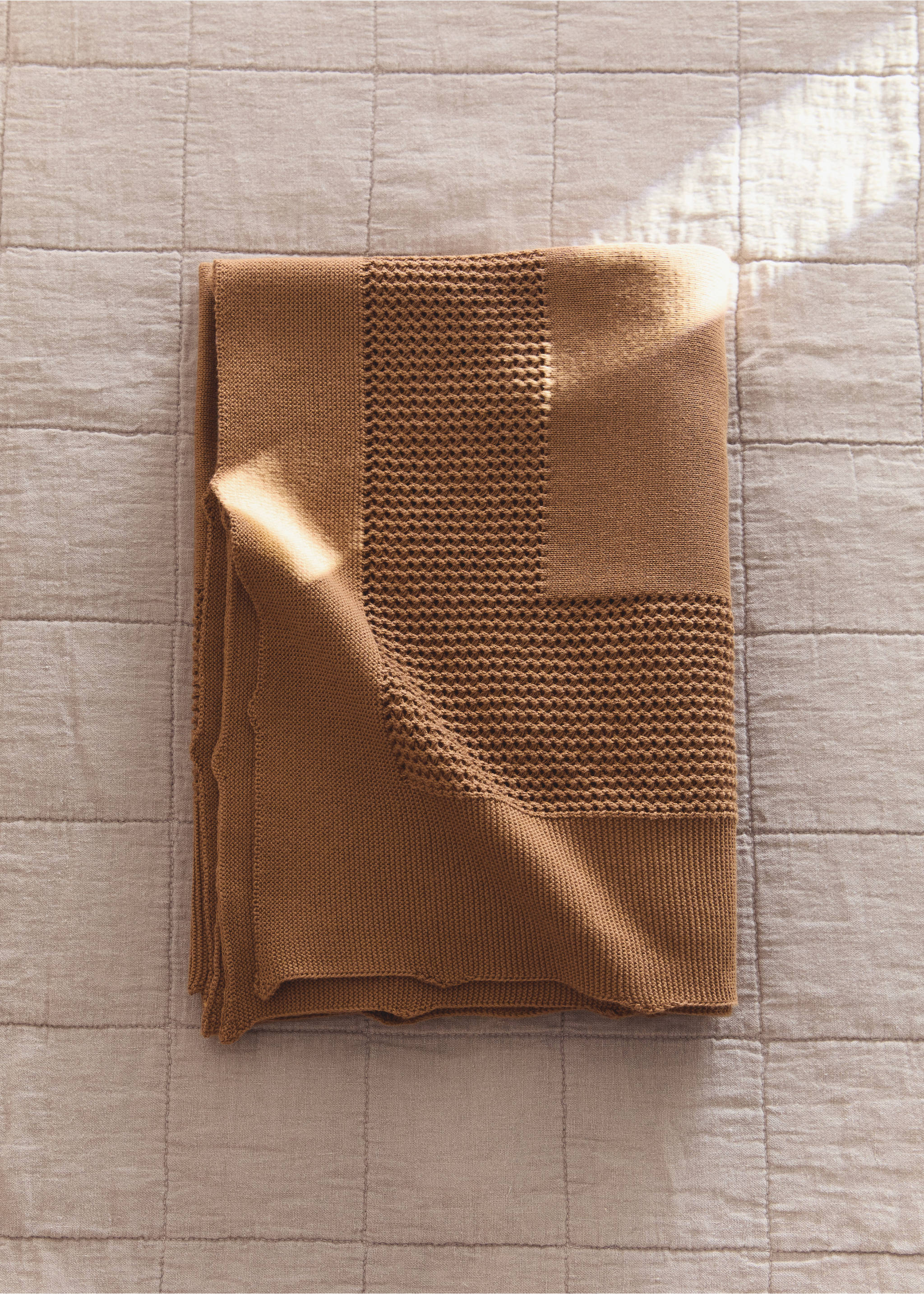 Manta infantil algodón calado - Plano general, Crudo. Ref: 27023331-00.