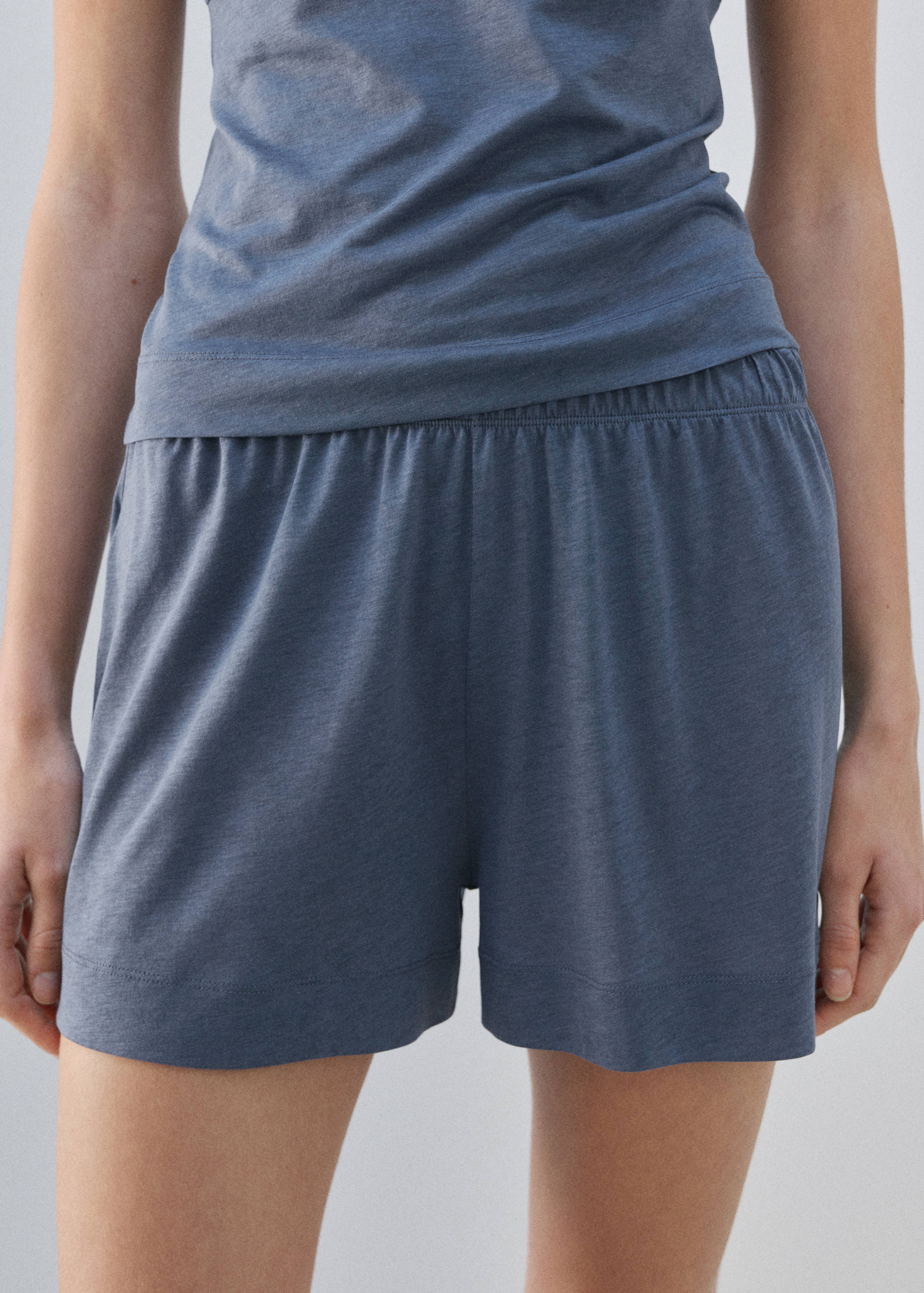 Basic lyocell short trousers - Medium plane