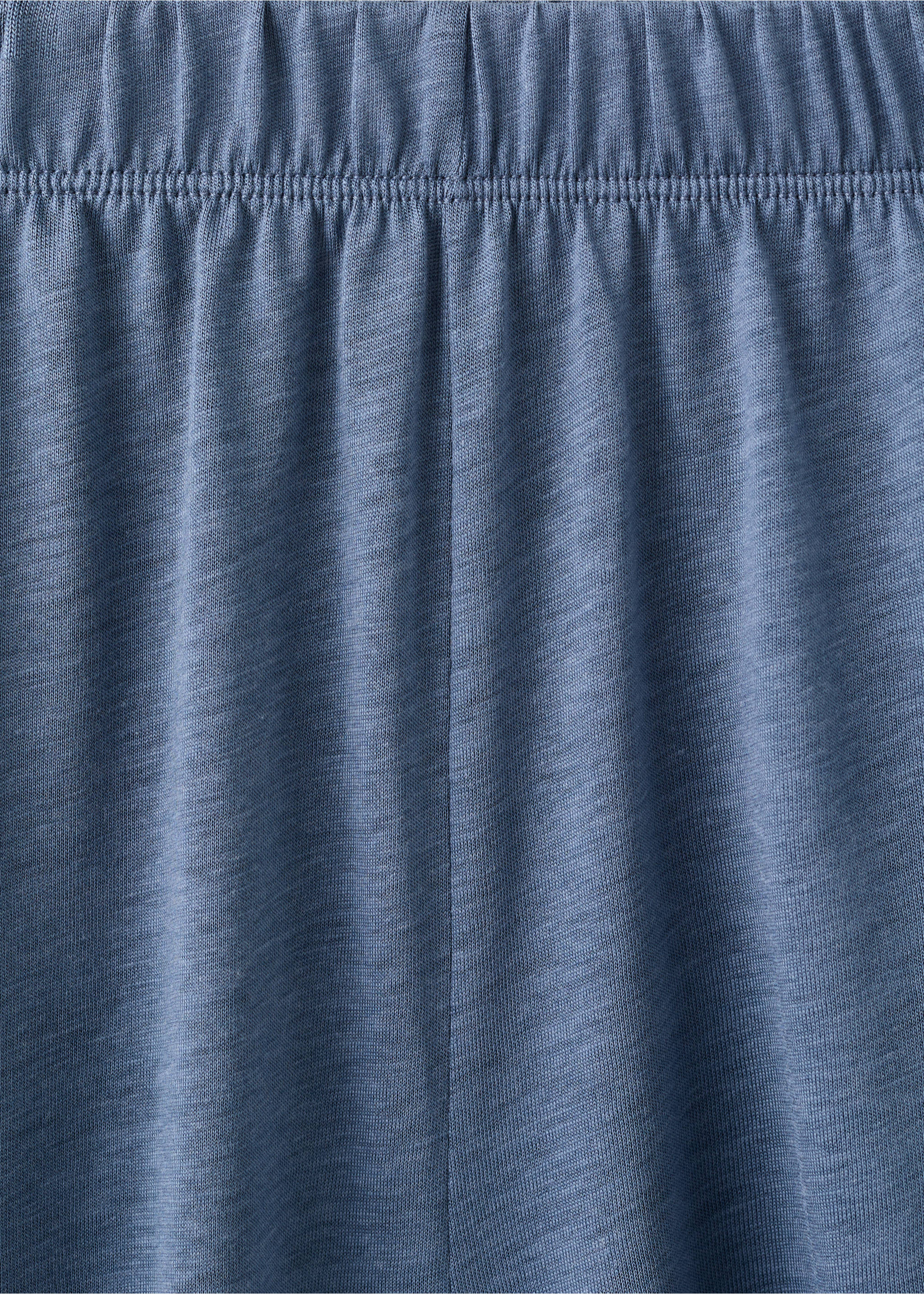 Basic lyocell short trousers - Details of the article 8, Blue. Ref: 27023334-00.