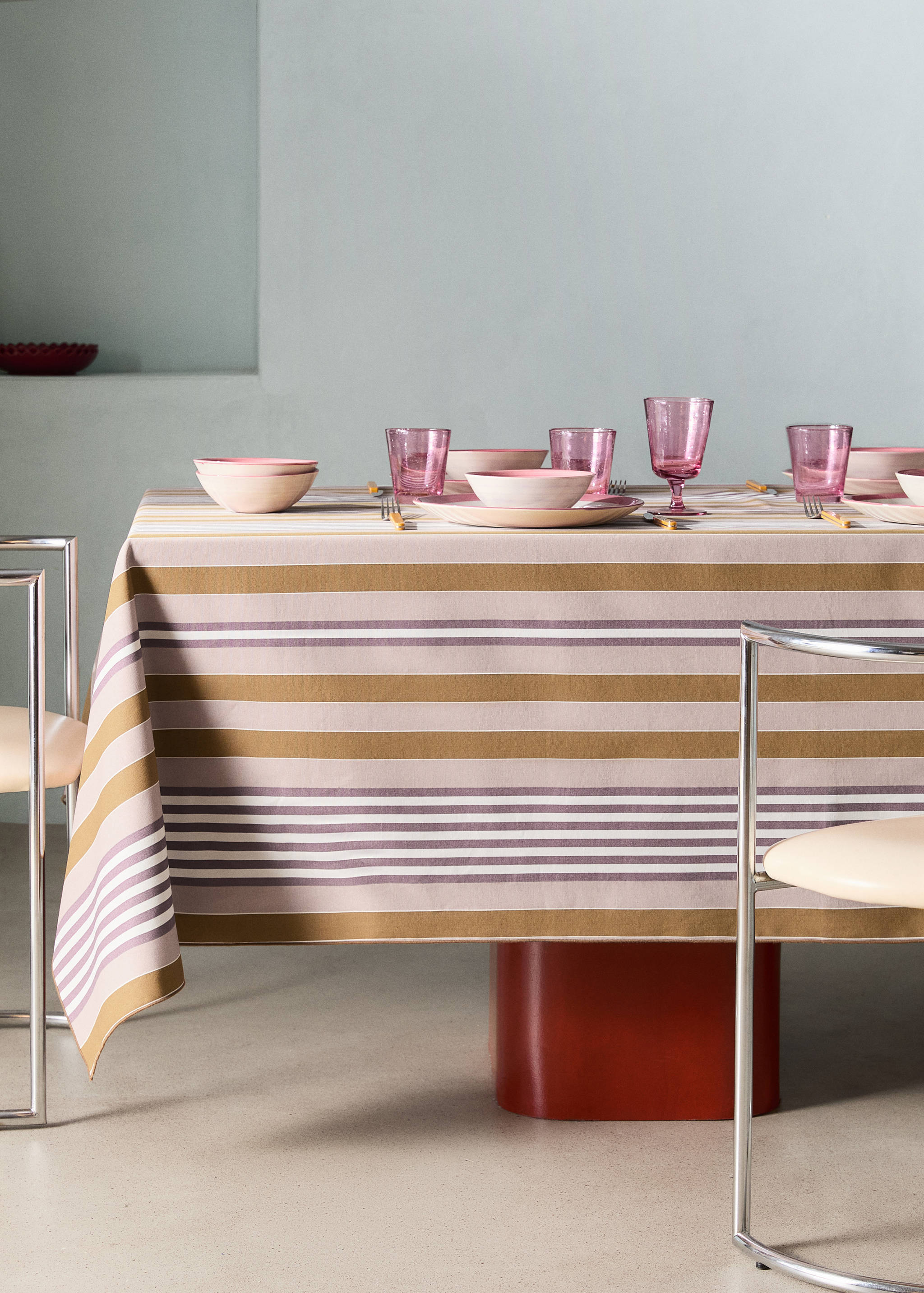 Nappe enduite 100 % coton à rayure imprimée 2 à 4 convives - Plan général