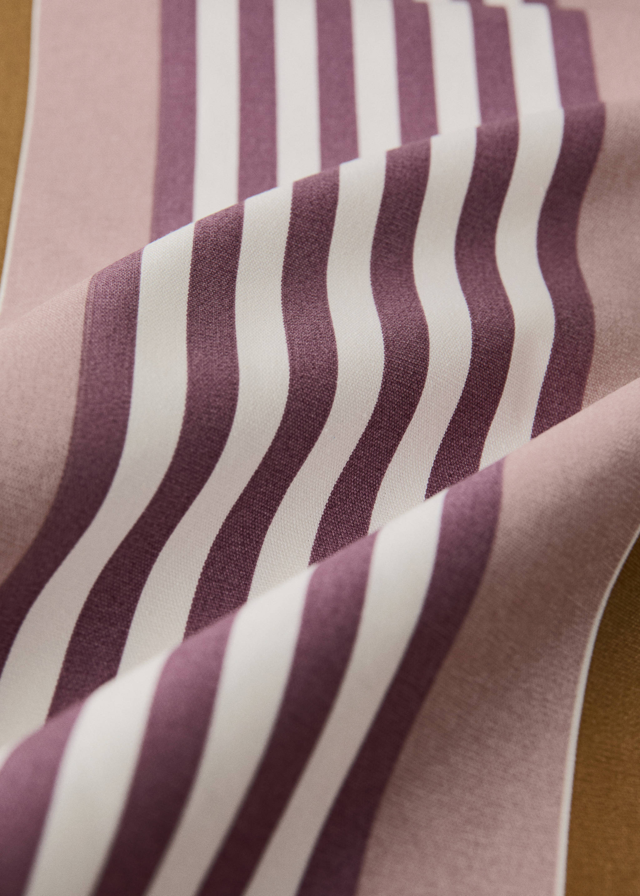 Nappe enduite 100 % coton à rayure imprimée 2 à 4 convives - Détail de l'article 1