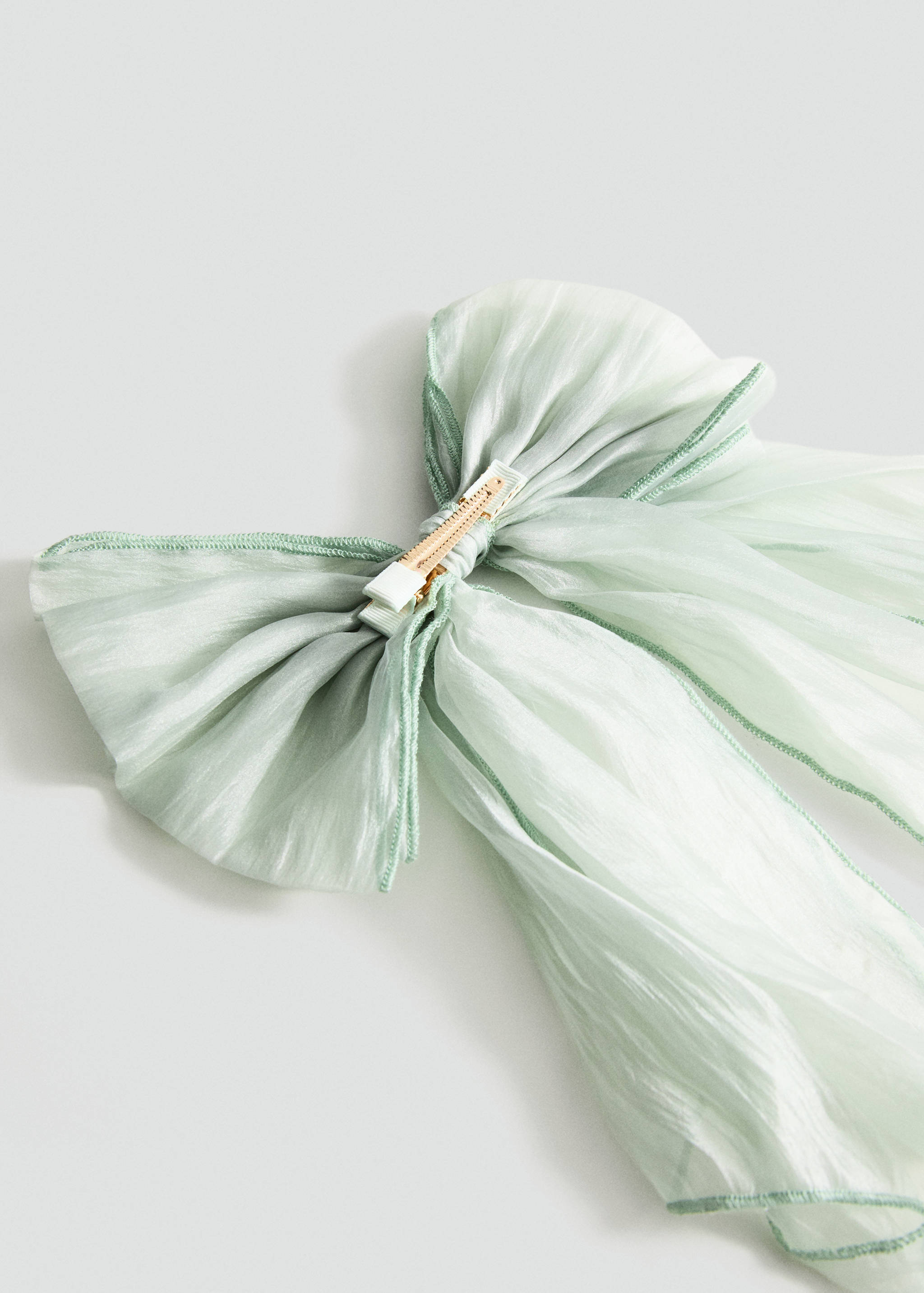 Bow hairclip - Details of the article 1