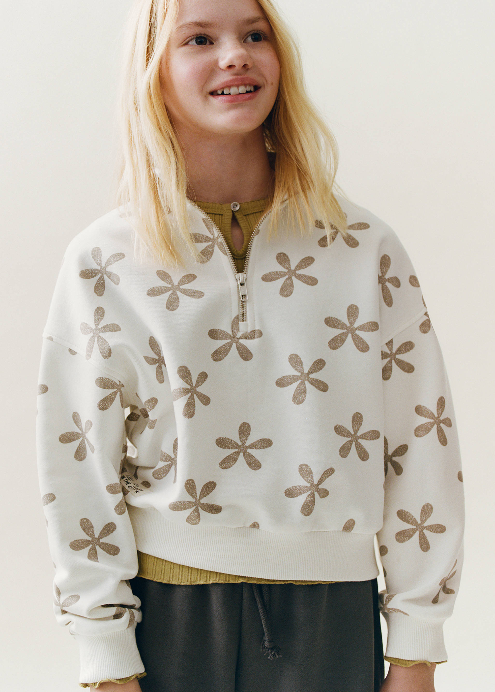 Dessuadora estampada floral - Pla general