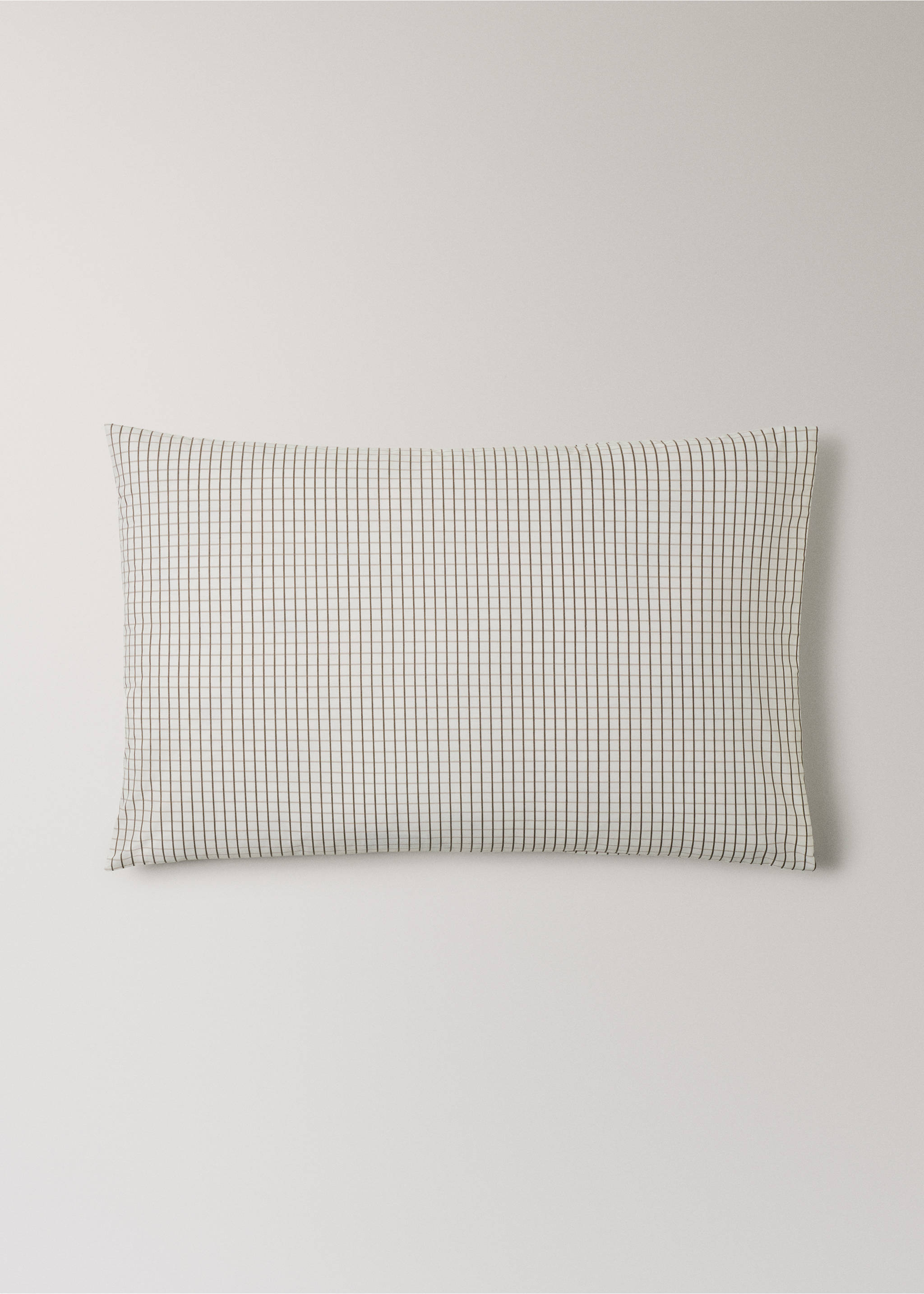Two percale cotton reversible mini-check pillowcases 50x75 cm - Article without model, Coffee. Ref: 27023724-00.