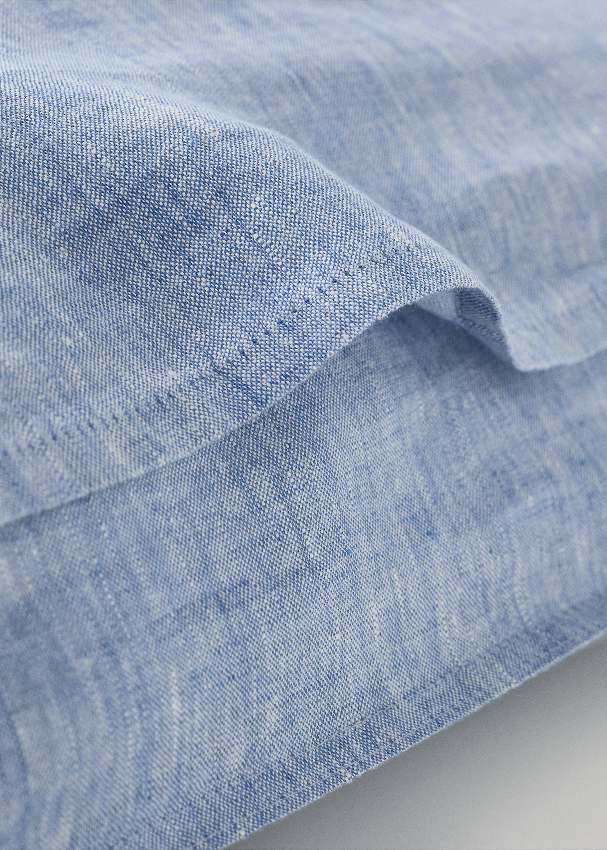 Linen yarn-dyed pillow cover 60x60 cm - Details of the article 1, Blue. Ref: 27023738-00.