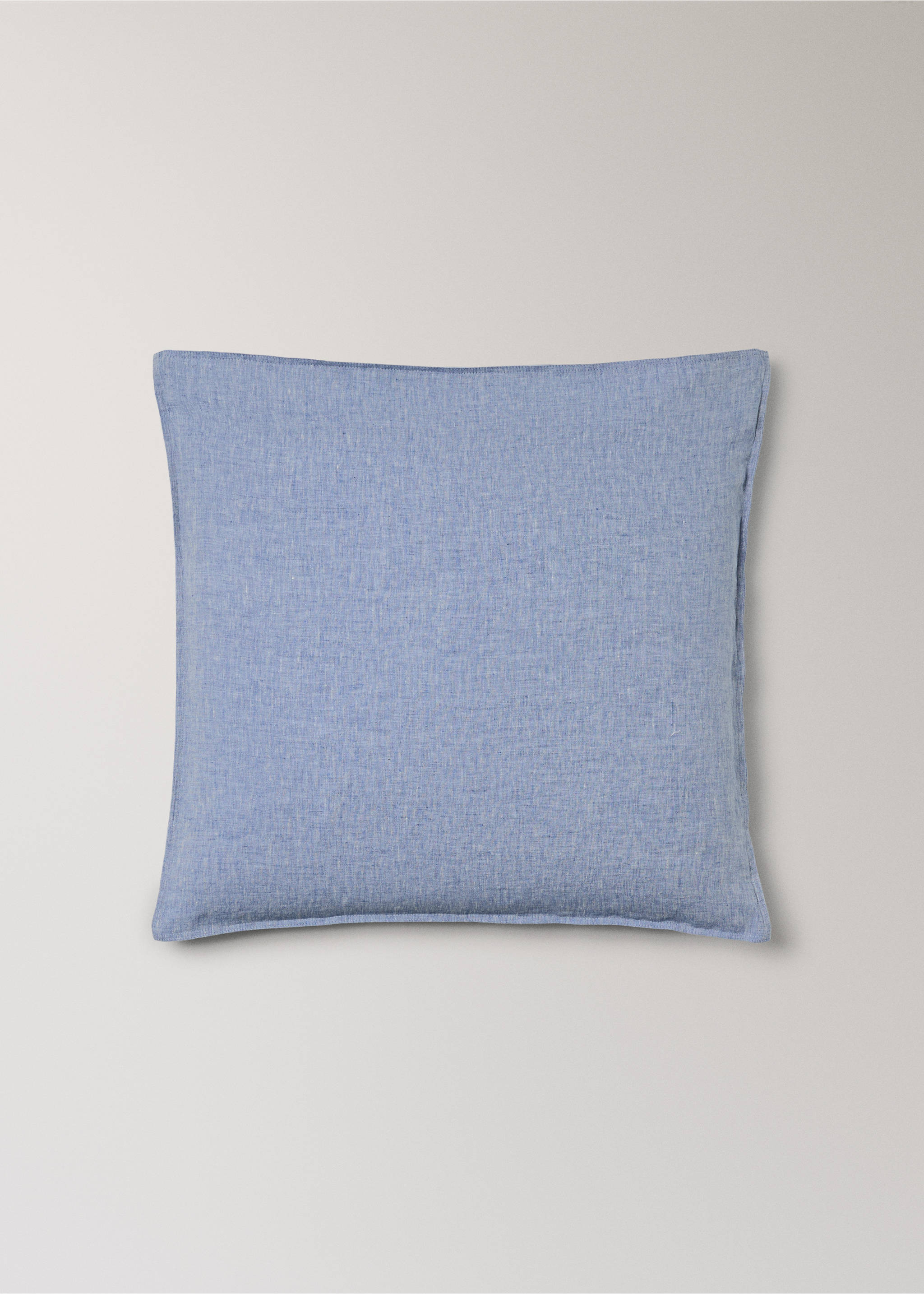 Linen yarn-dyed pillow cover 60x60 cm - Article without model, Blue. Ref: 27023738-00.