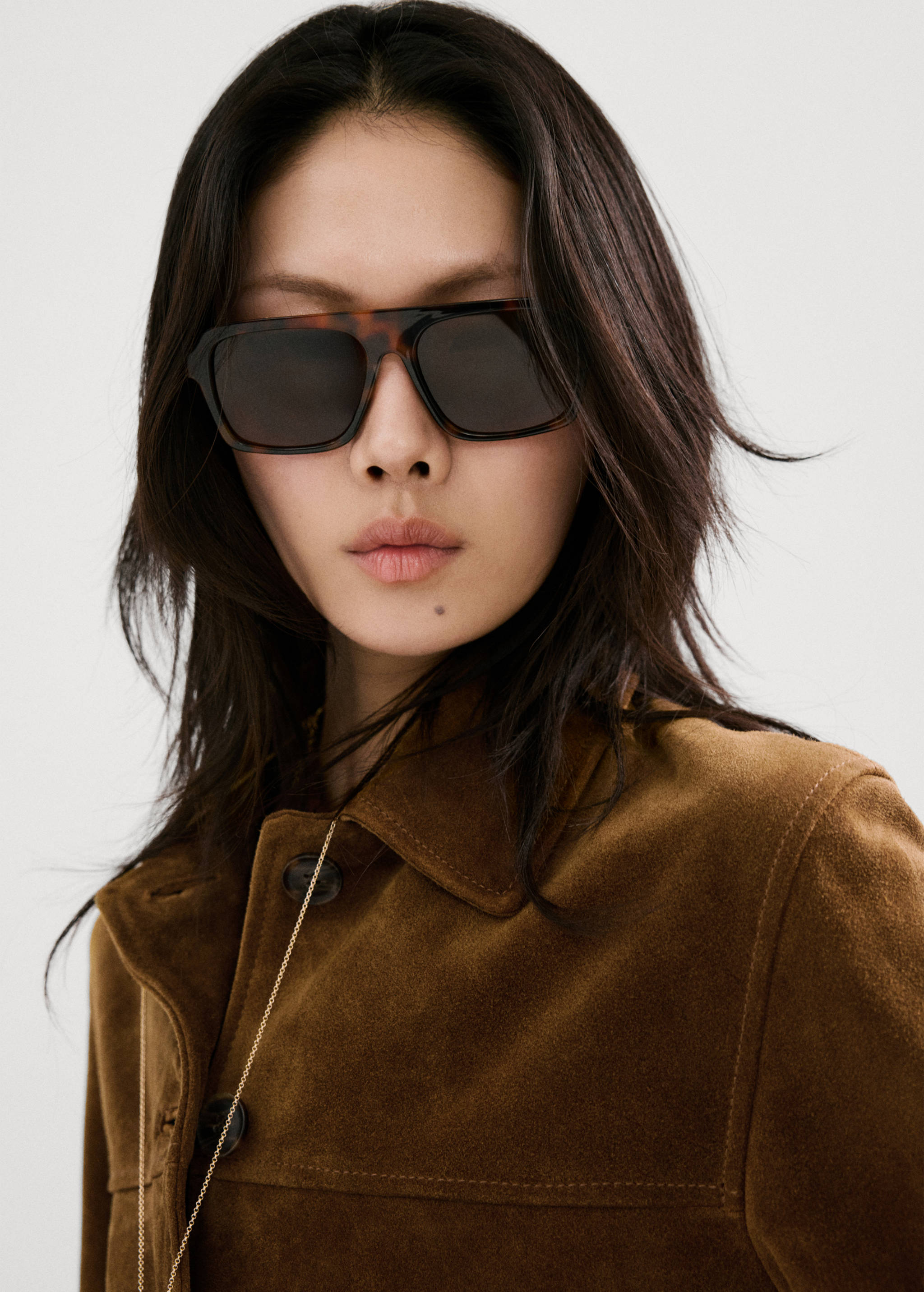 Chaqueta piel serraje botones - Detalle del artículo 2