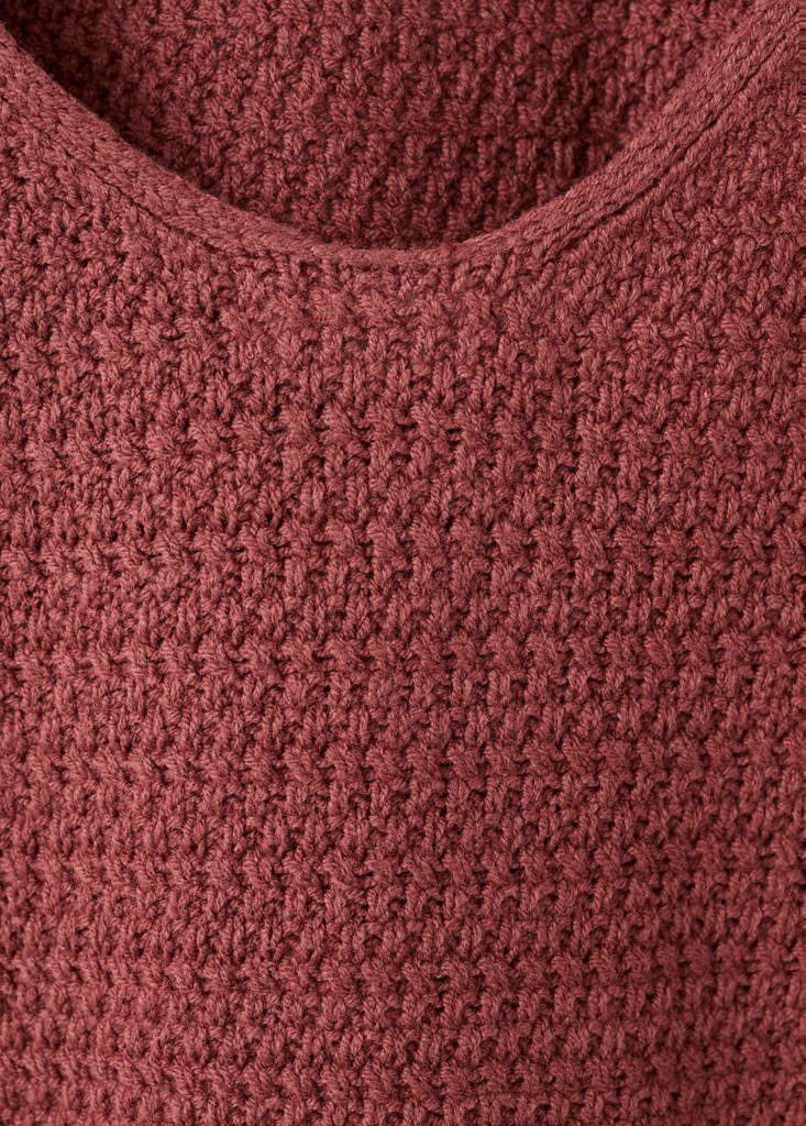 Medium-knit sweater — Salmon