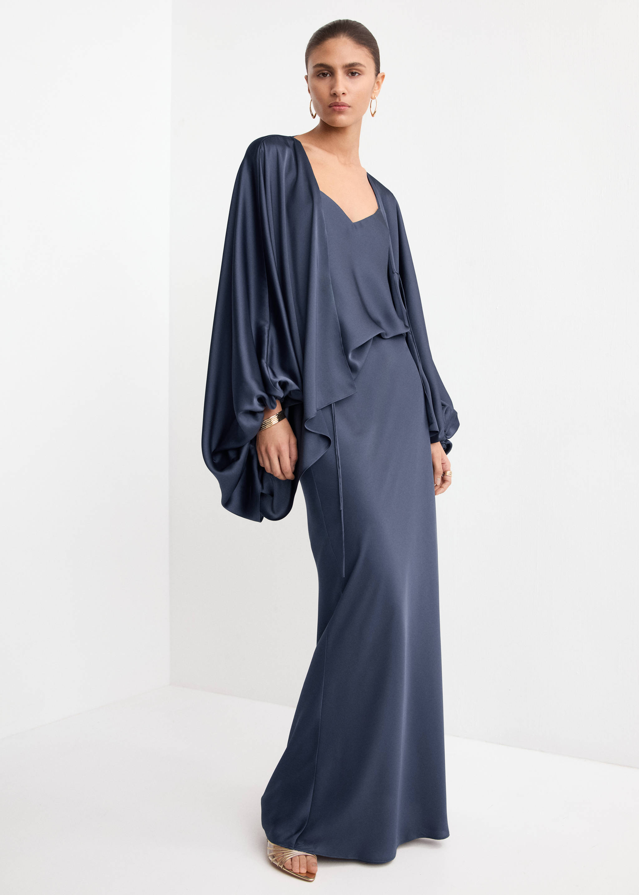 Satin top with straps - General plane