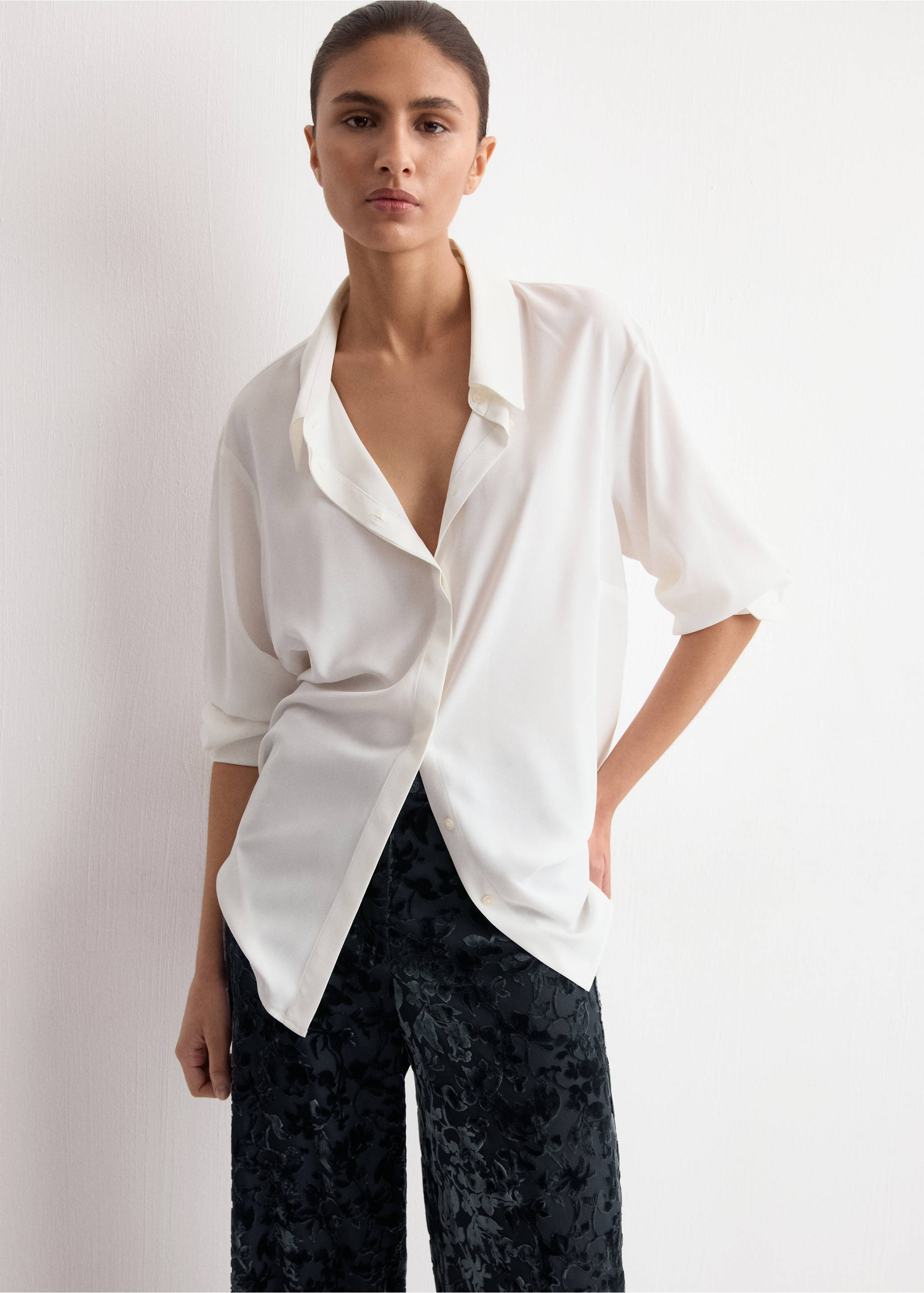 烂花工艺直筒裤 - null, 夜蓝. Ref: 27024084-00.