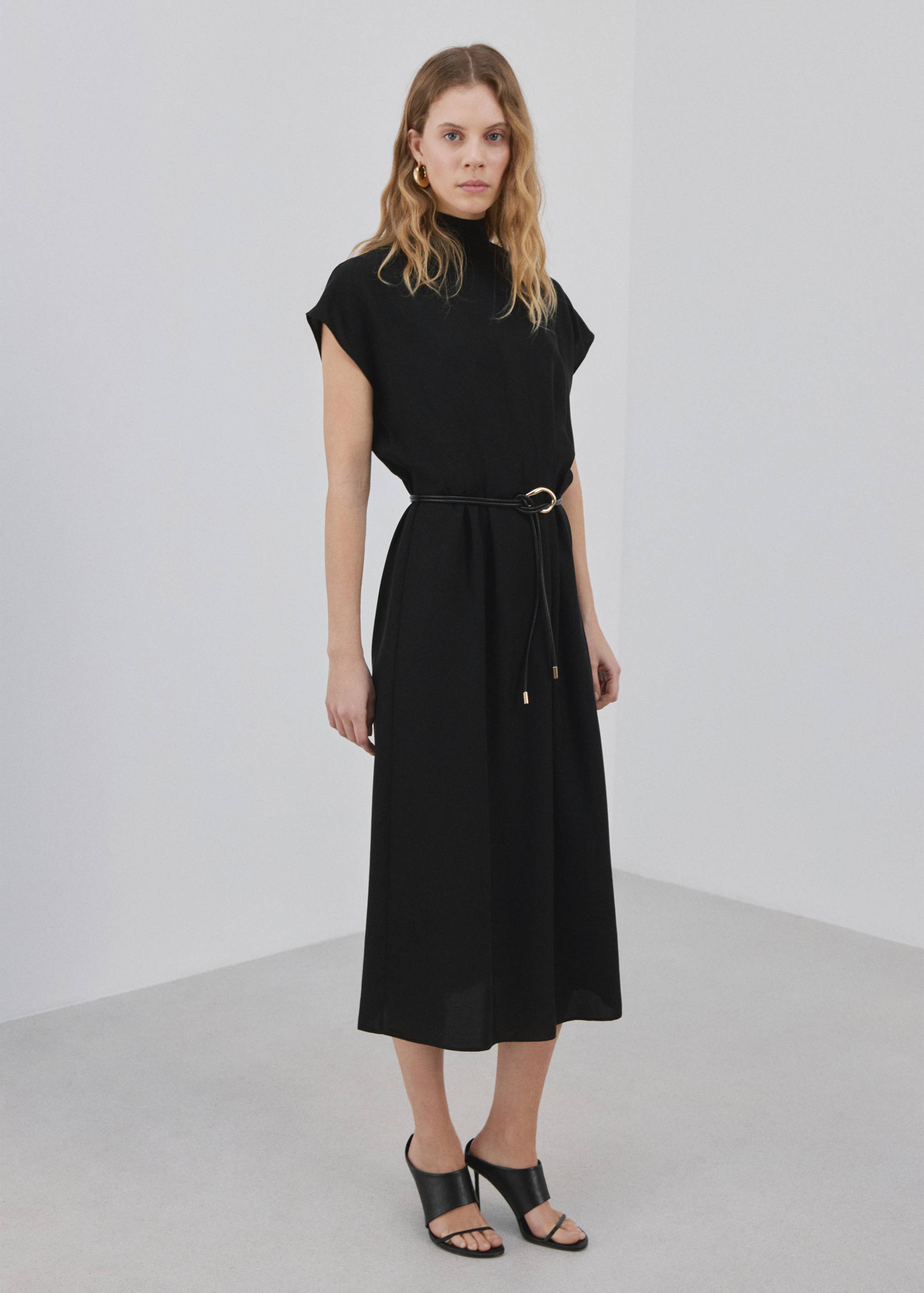 Lyocell dress with belt - General plane