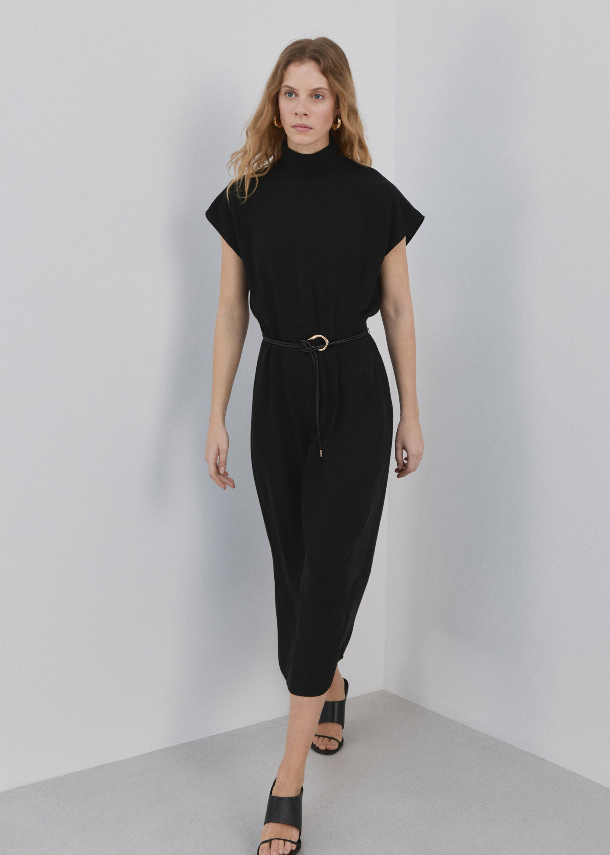 Lyocell dress with belt - Details of the article 2, Black. Ref: 27024086-00.