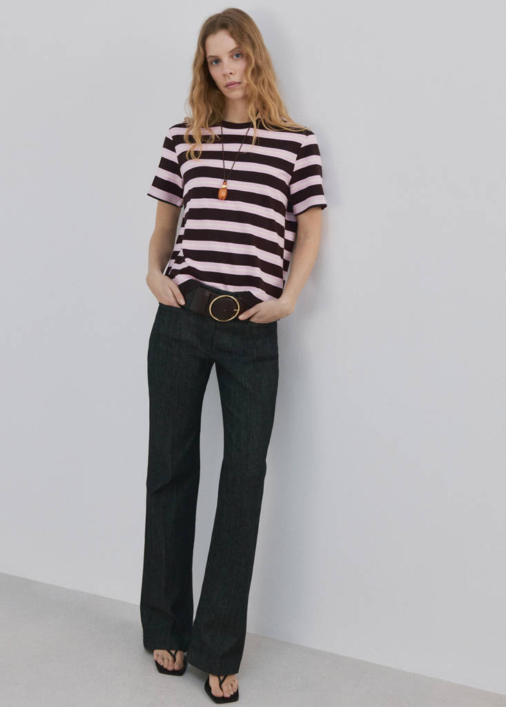 Striped short-sleeved t-shirt — Brown