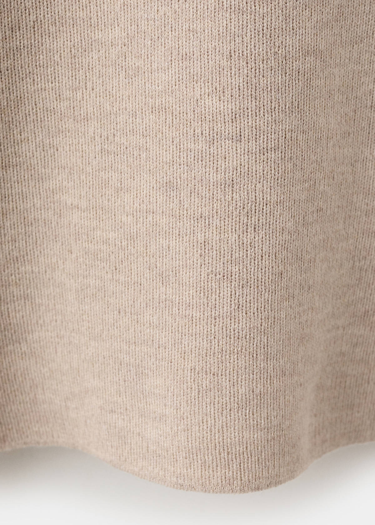 V-neck knit sweater — Light/Pastel Grey