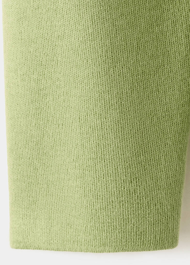 V-neck knit sweater — Green