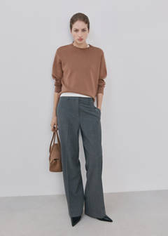 Round-neck knitted sweater — Medium Brown 2