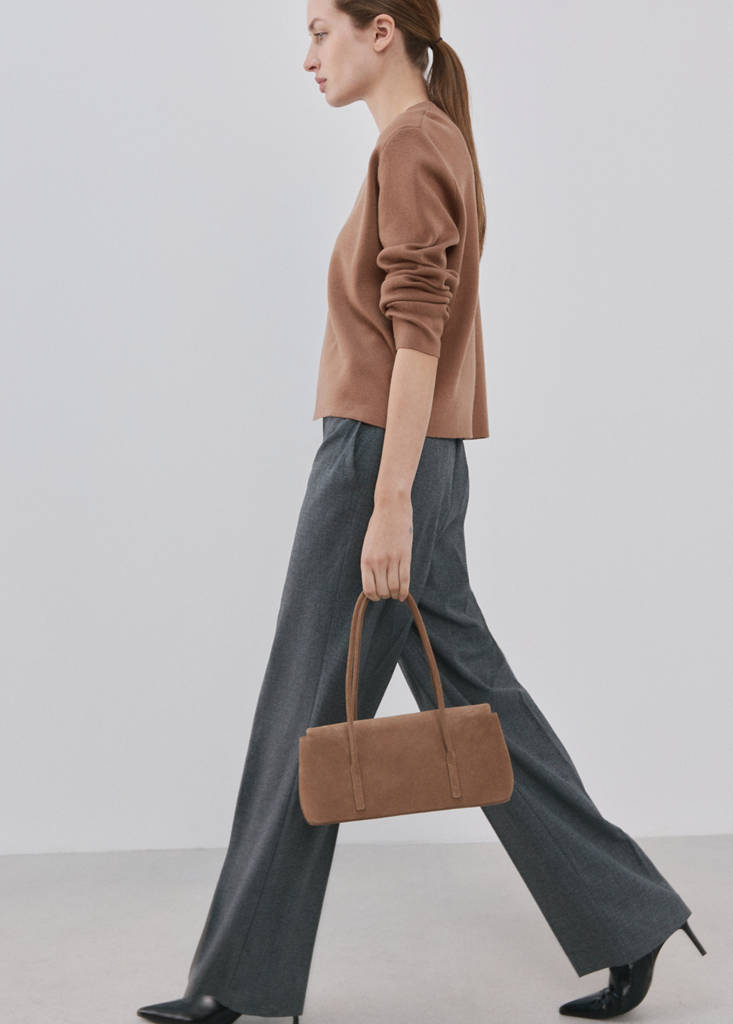 Round-neck knitted sweater — Medium Brown