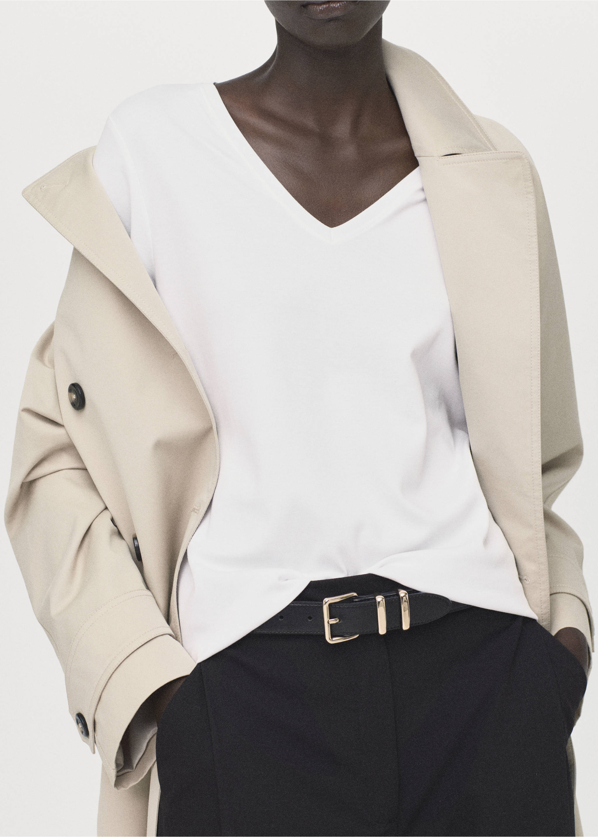 T-shirt coton col en V - Détail de l'article 6, Blanc. Ref: 27024092-00.