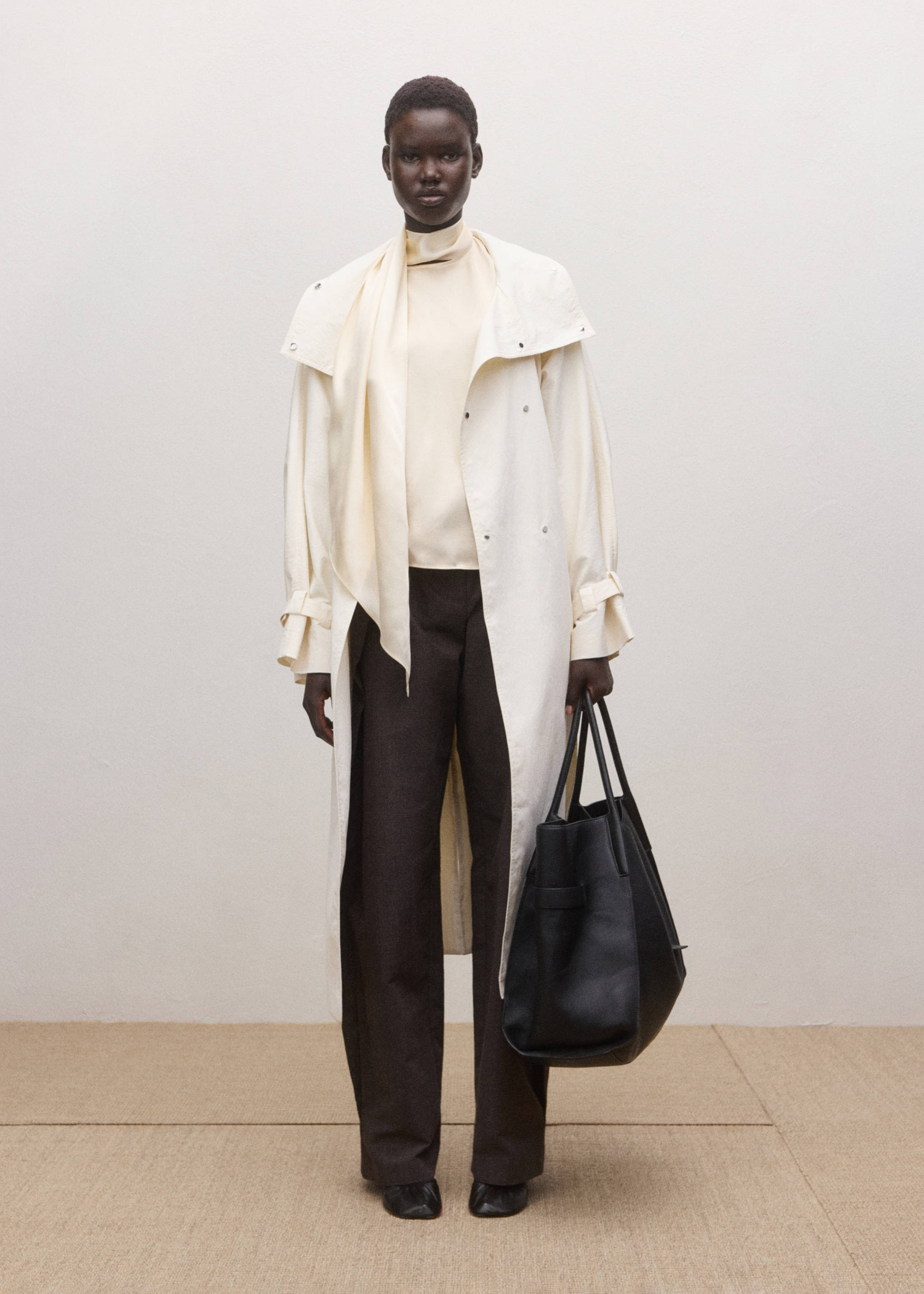 100% silk blouse with foulard collar - General plane