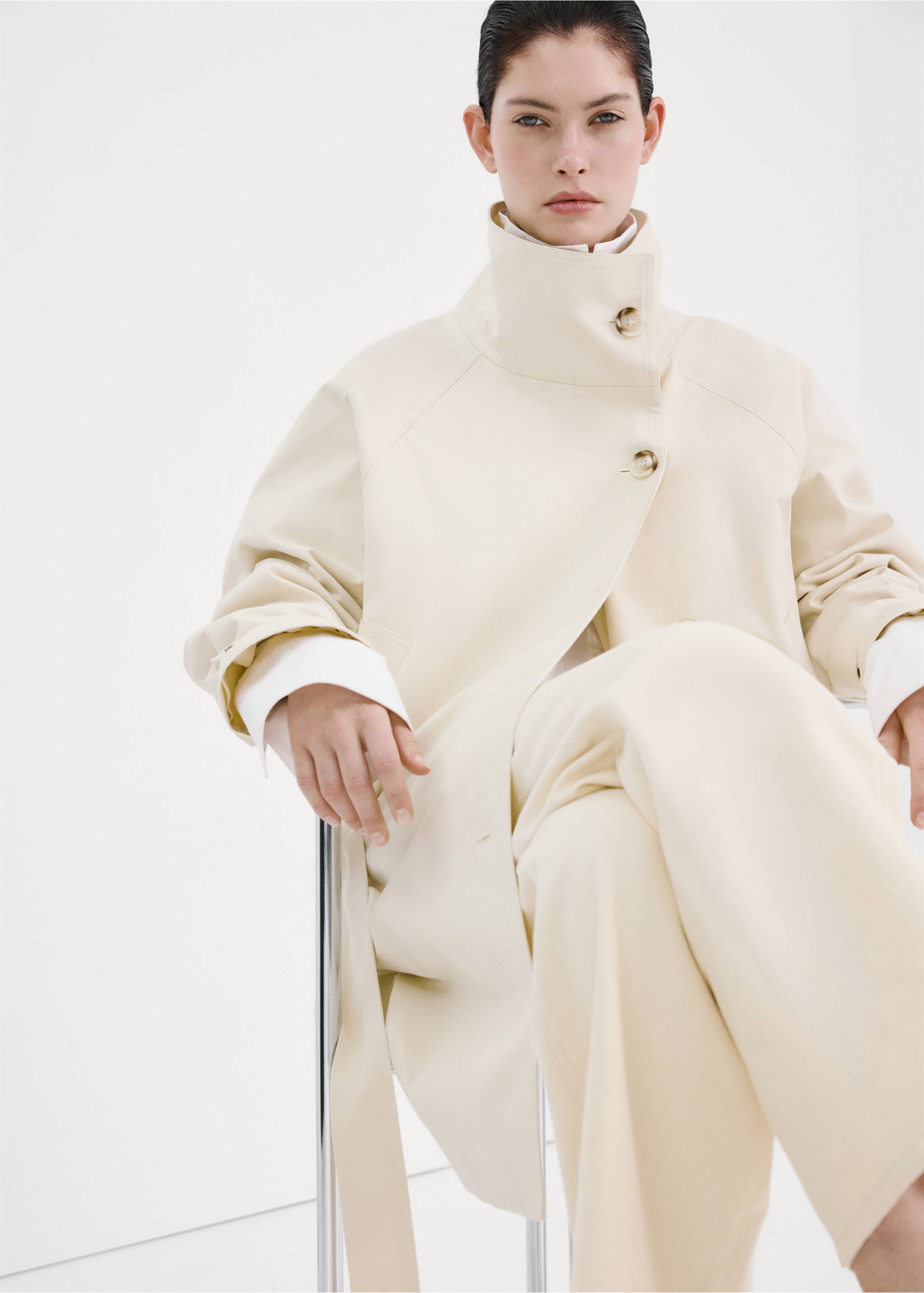 Low-rise wideleg jeans - Details of the article 1, Vanilla. Ref: 27024100-00.