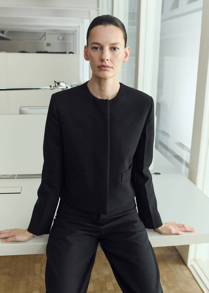 Crop suit blazer